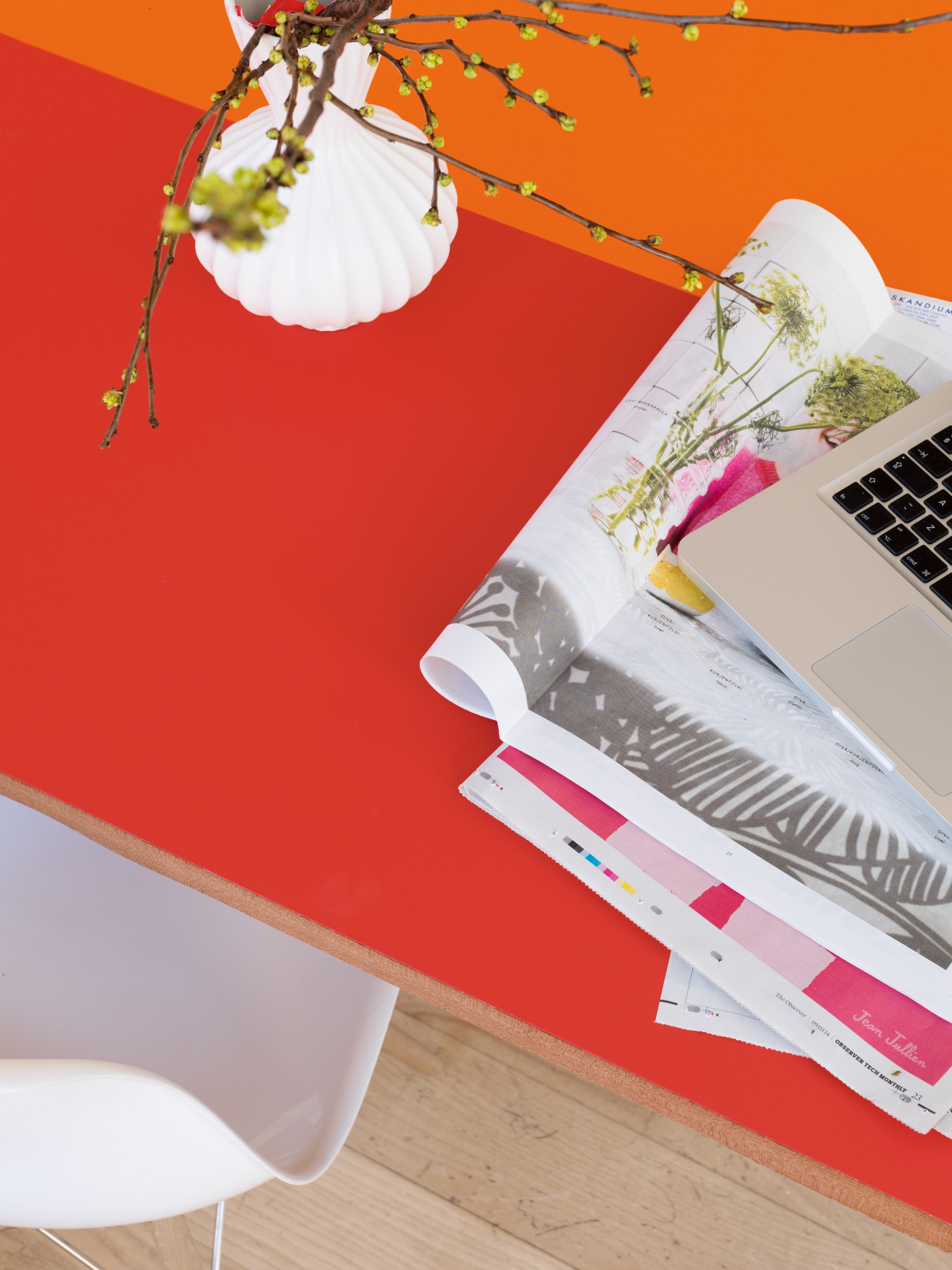 Mal kjøkkenbordet tofarget