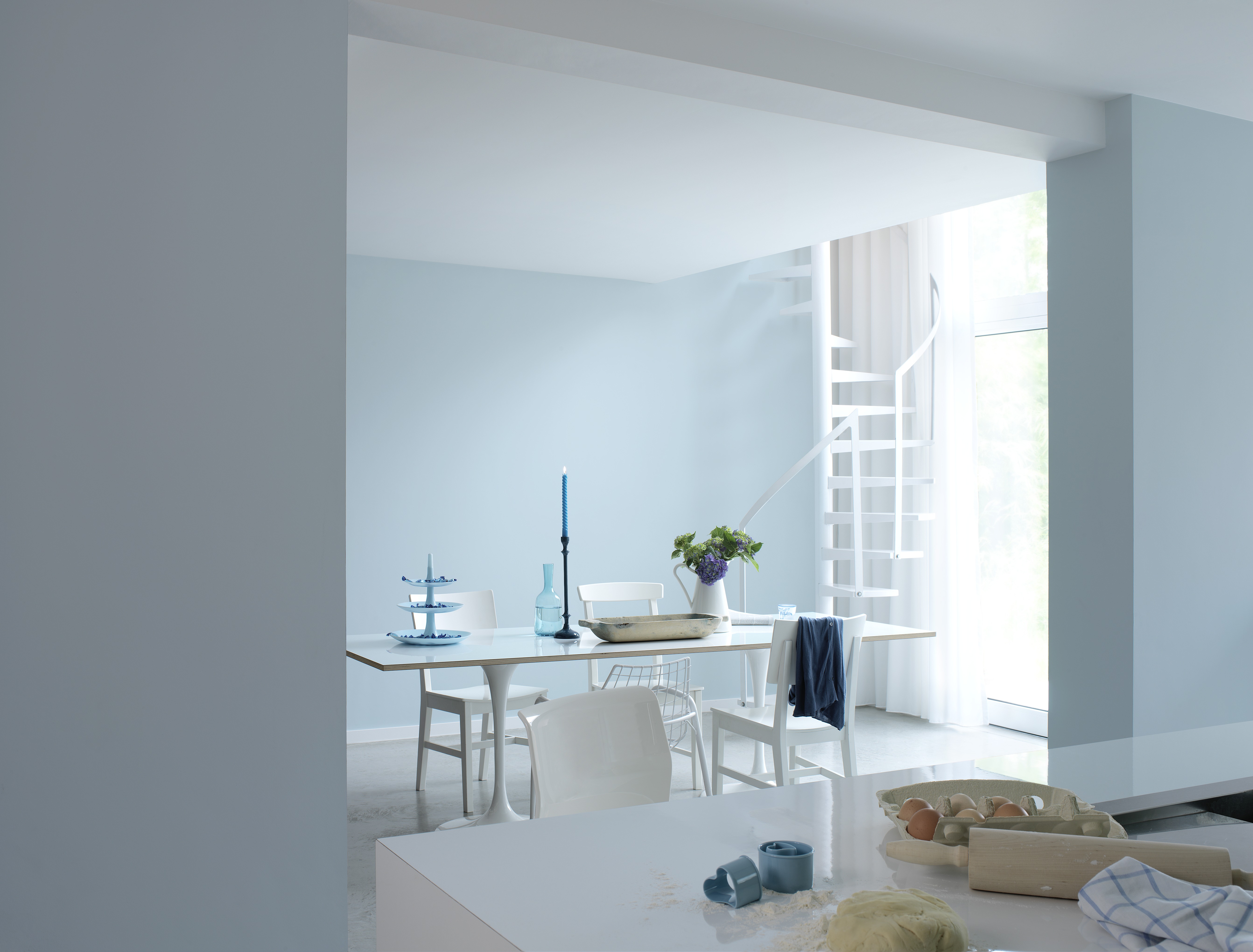 Slankere med blått kjøkken