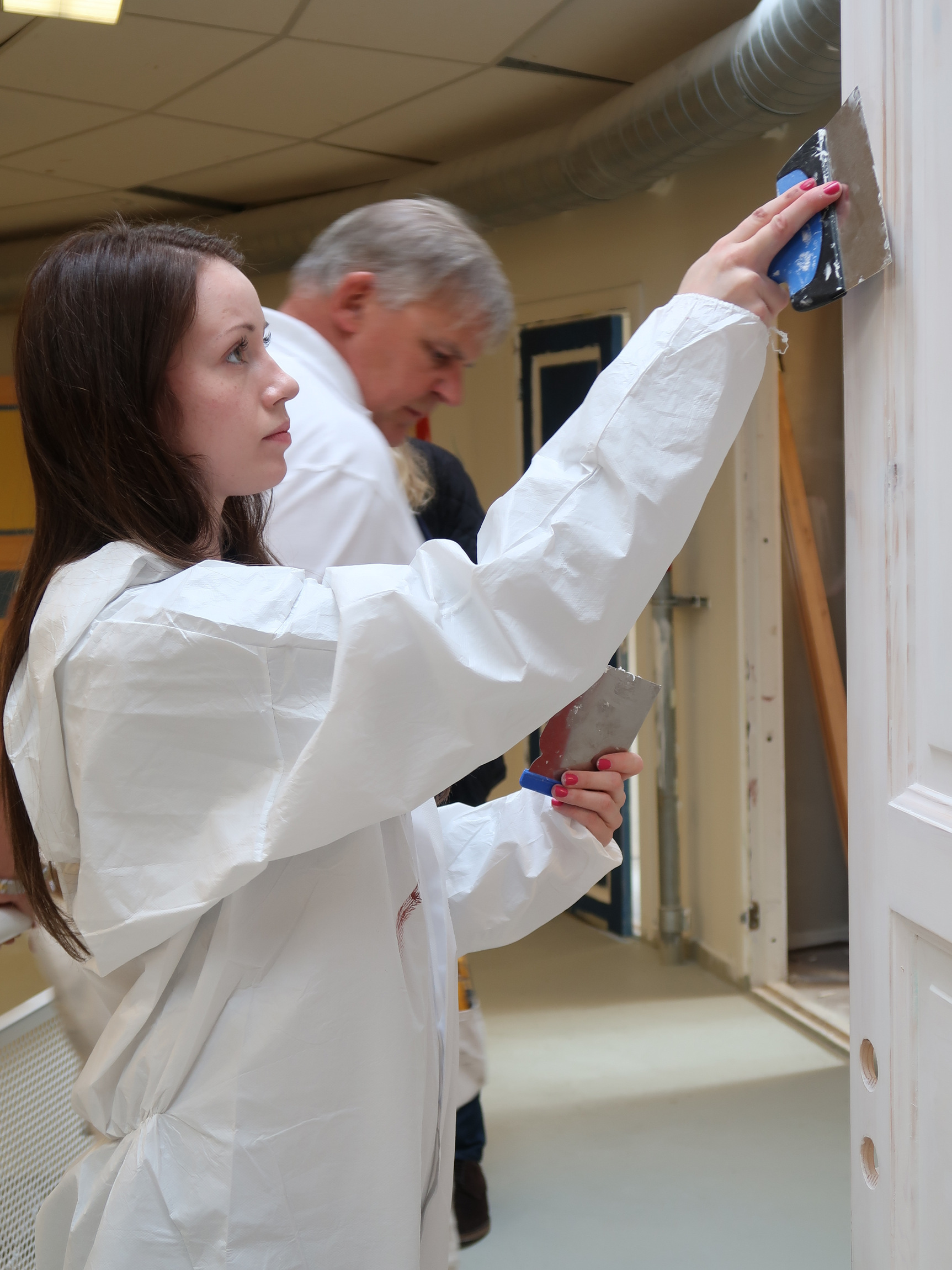 TRENINGSLEIR: I fjor fikk utøvere trene på Stovner videregående skole. Det vil også neste trupp få gjøre. Her er vinneren fra 2017, Heidi Damaas, sammen med Birger Knutsen. 