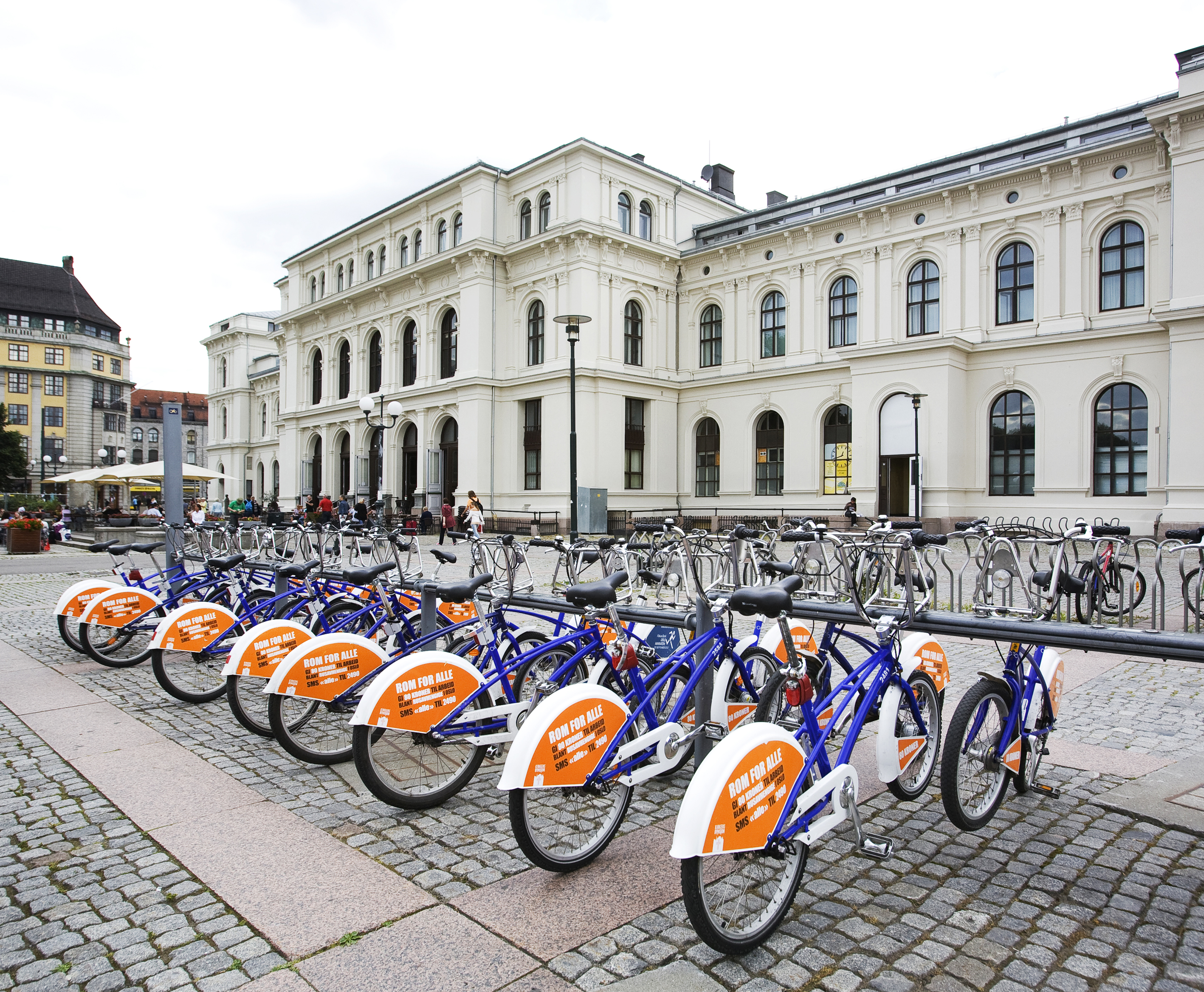 Østbanehallen og Universitetet i ny og hvit drakt