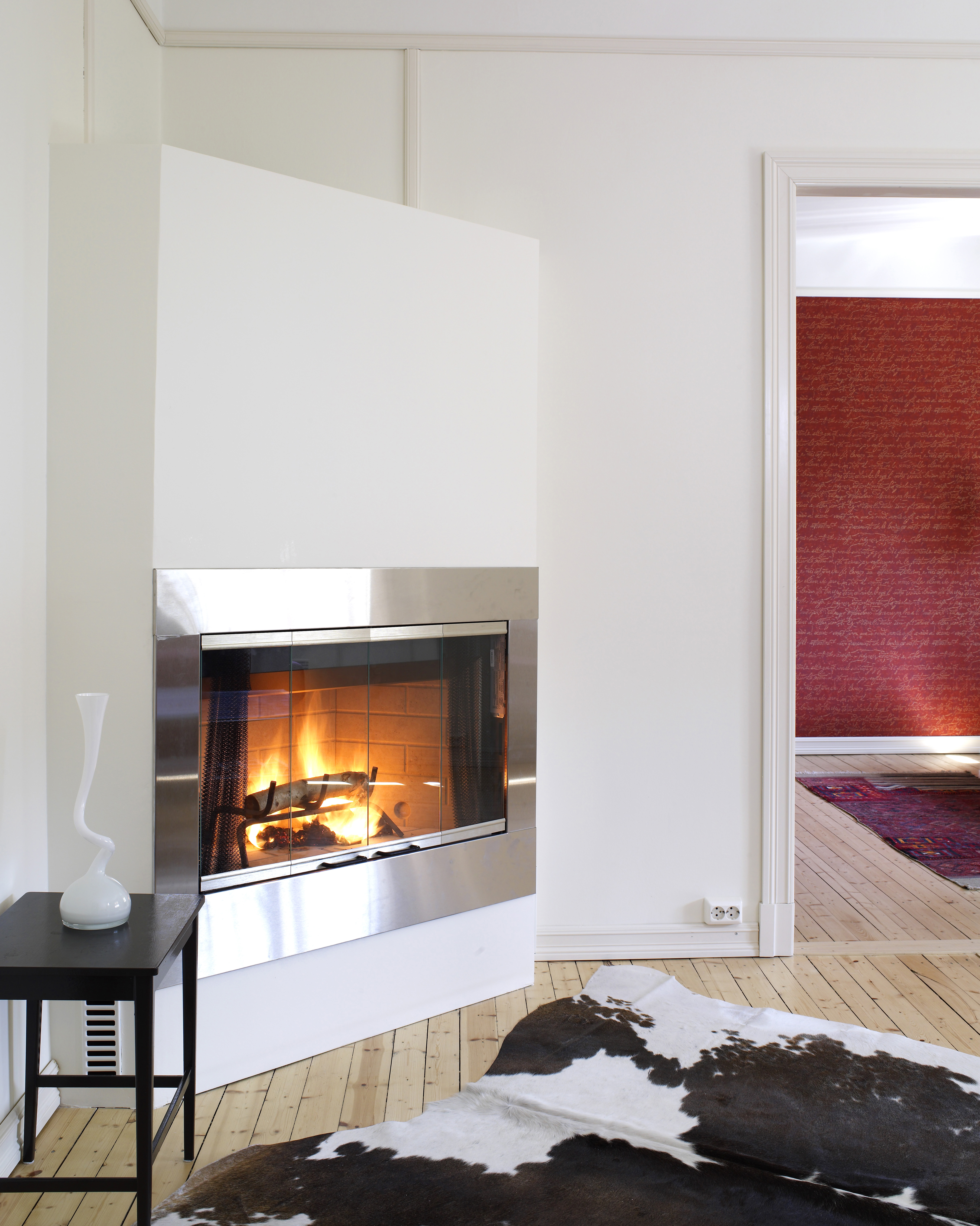 Hva skal peisen males med?