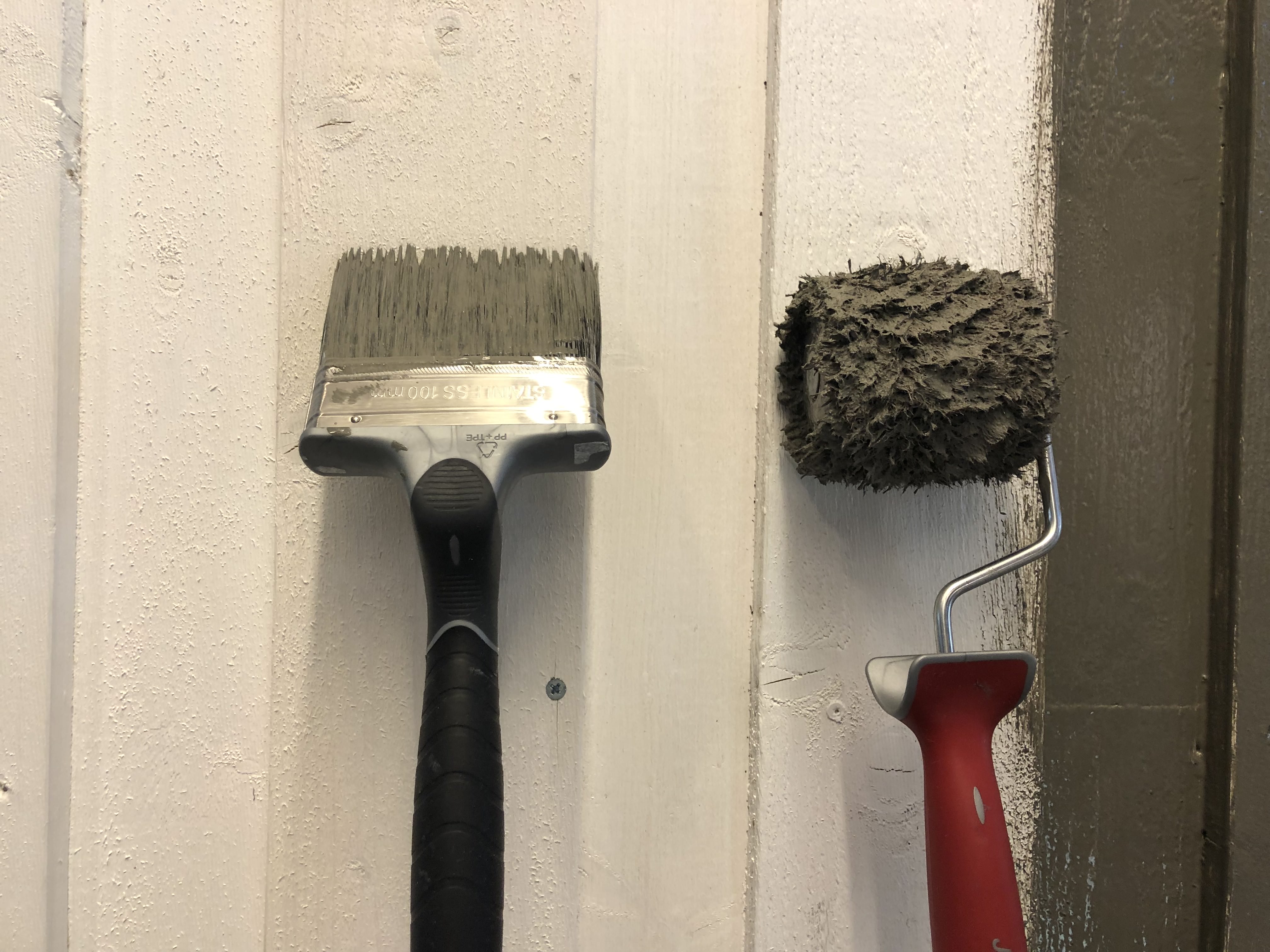 Hvordan få på nok maling og god kantdekk? – Sånn gjør du det!