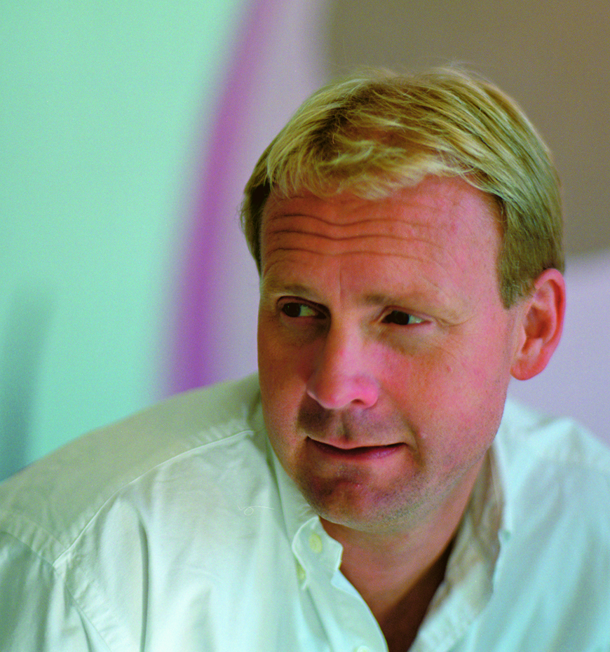 – Vi blir stadig mer opptatt av å finne den riktige balansen: mellom arbeid og fritid, naturen og det menneskeskapte, det som er privat, og det som er felles. Derfor var blått et naturlig valg for teamet vårt. Det er hverdagens farge, sier Per Nimér.