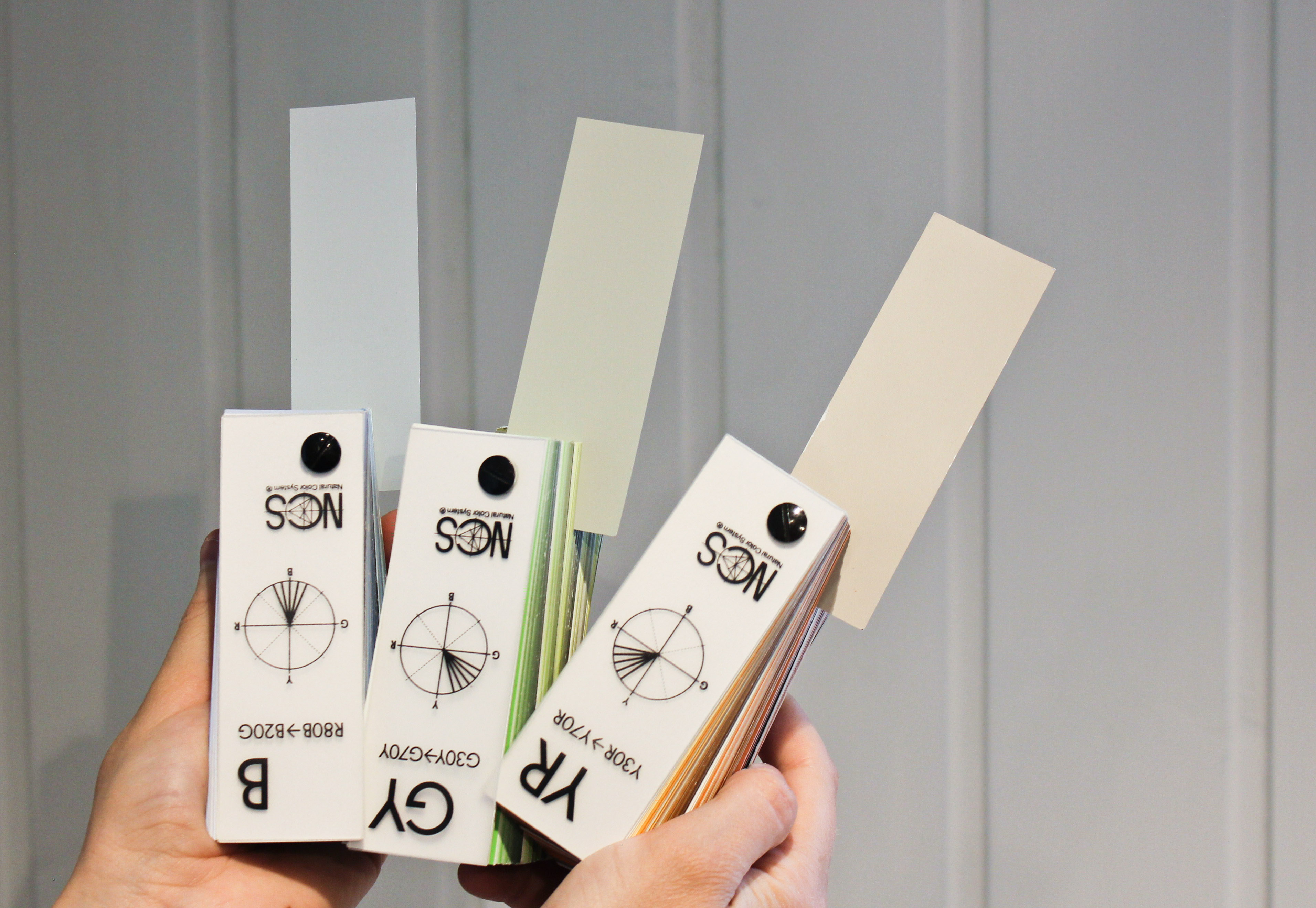 Lyse, duse veggfarger