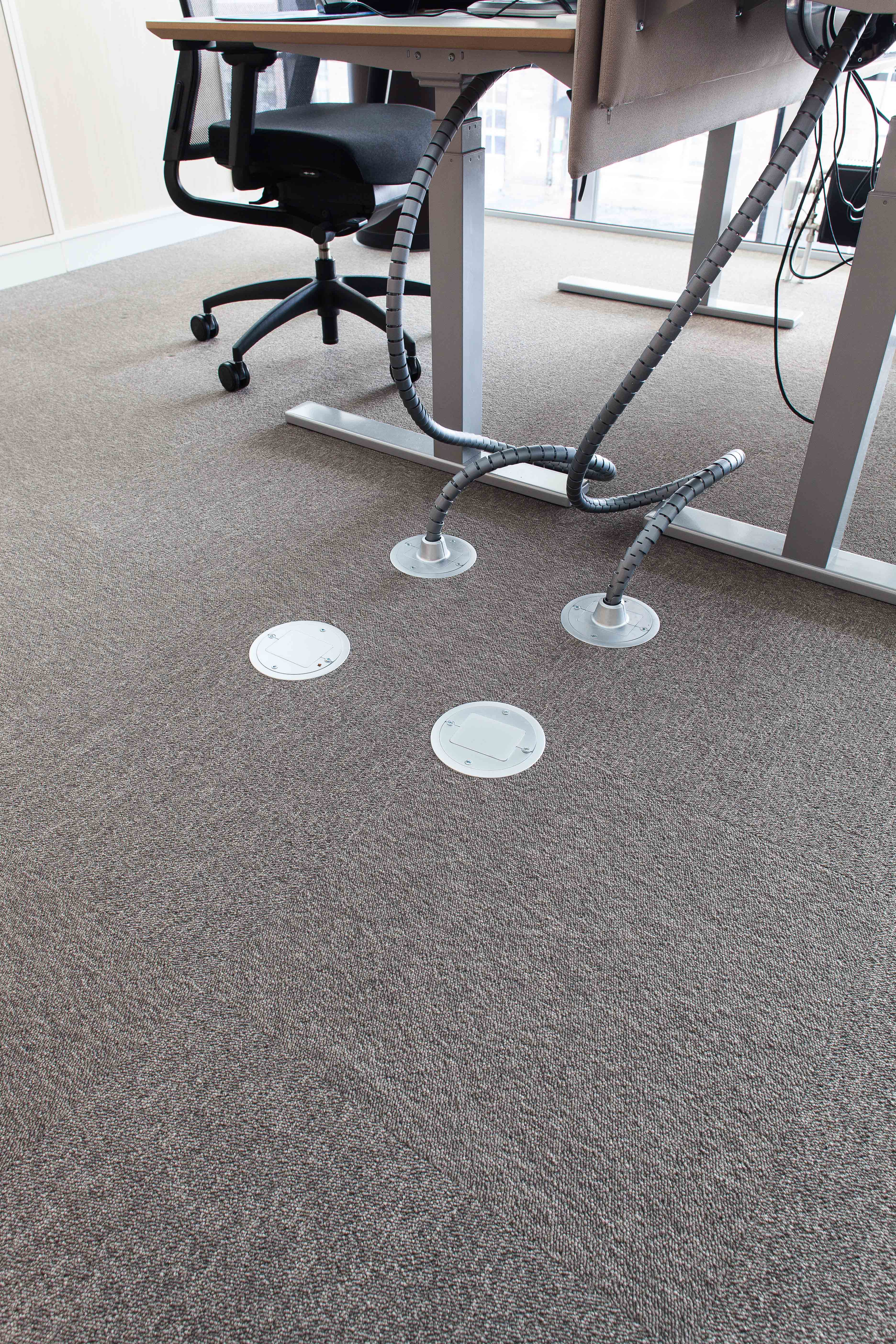 Kontorlandskapene er utstyrt med installasjonsgulv som gir utstrakt fleksibilitet for kabelstrekk – ikke minst for plassering av datautstyr.
