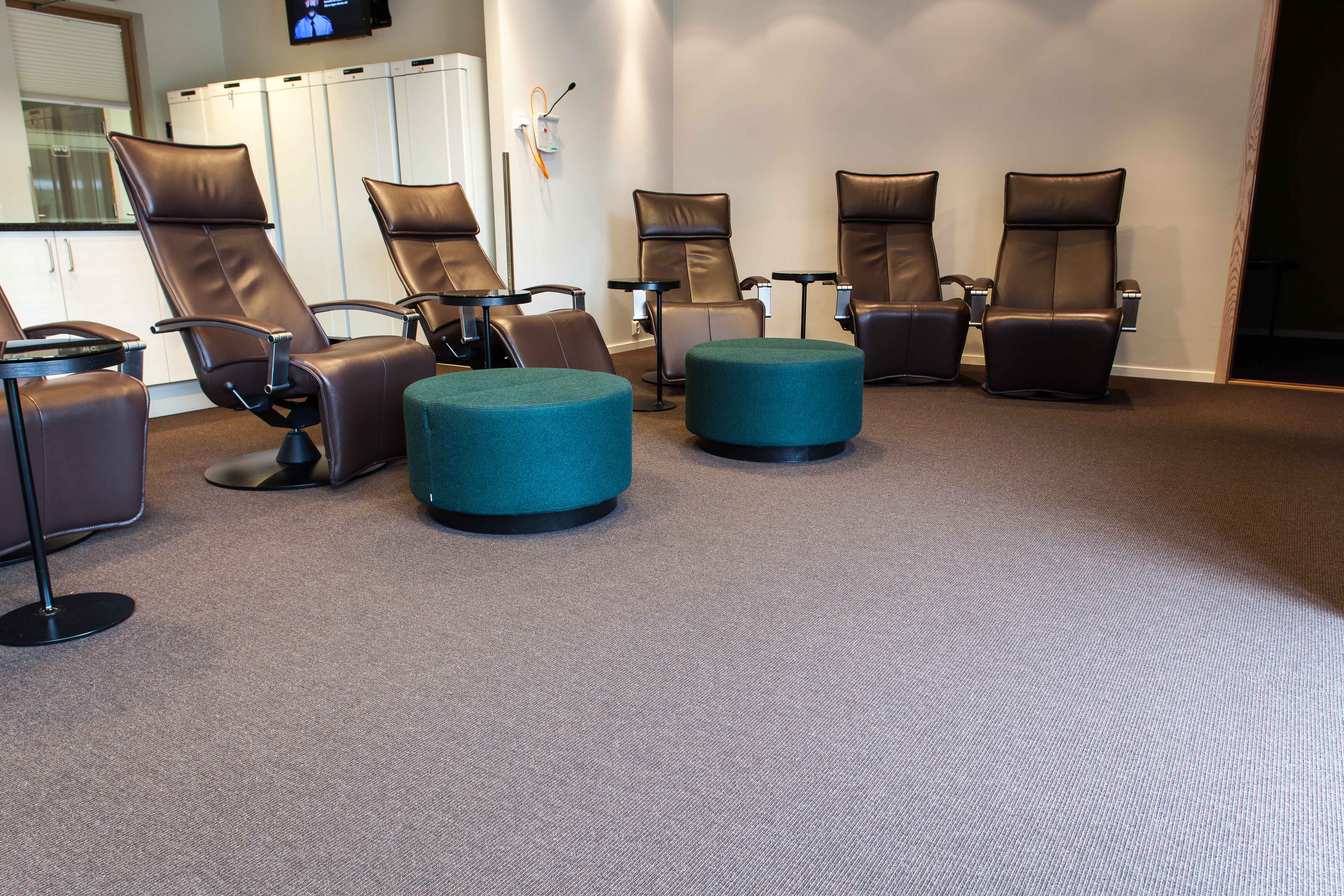 Å være på brannvakt kan innebære en del venting – og da er et trivelig hvilerom godt å ha.