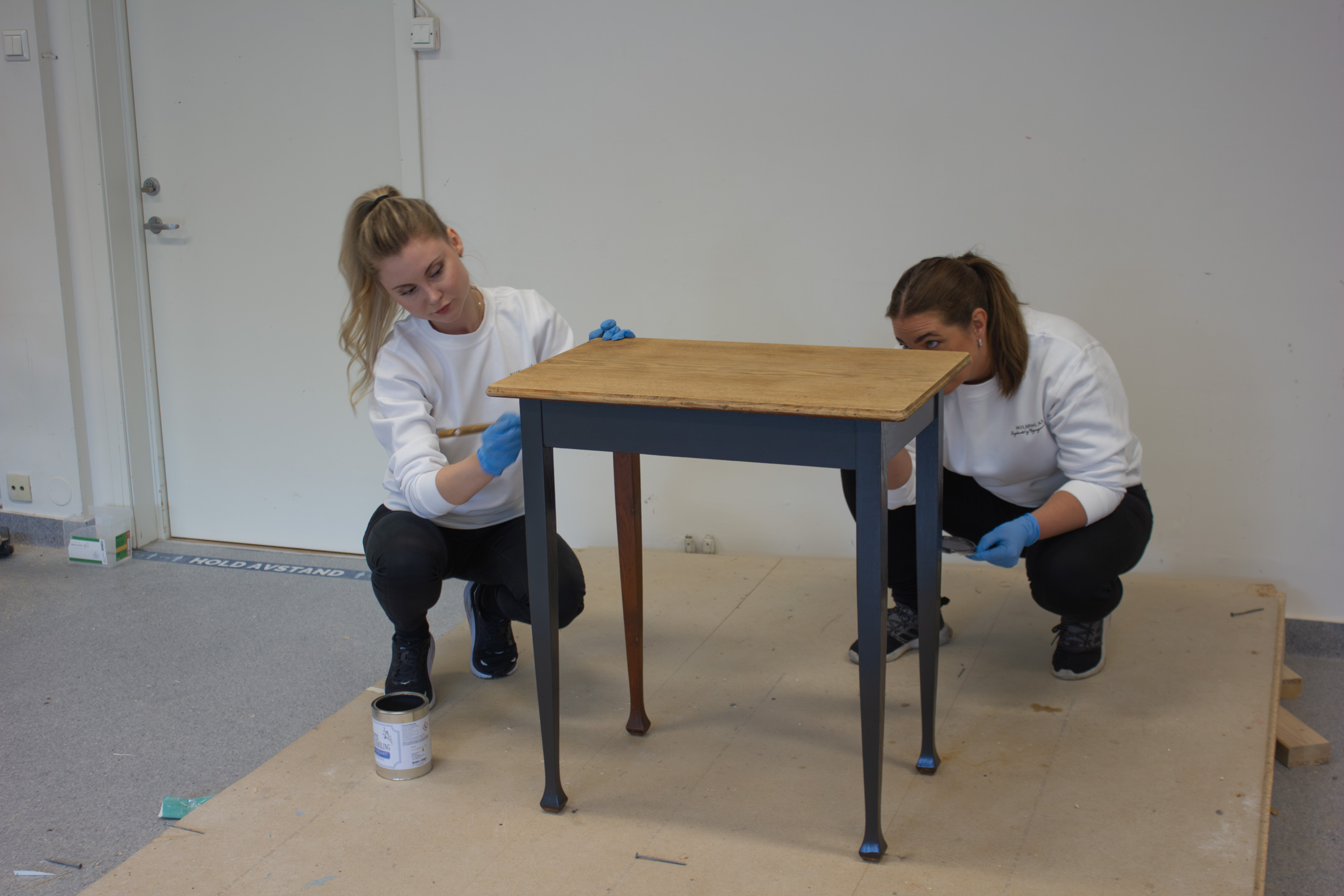 Tradisjonshåndverk gir nytt liv til gamle møbler