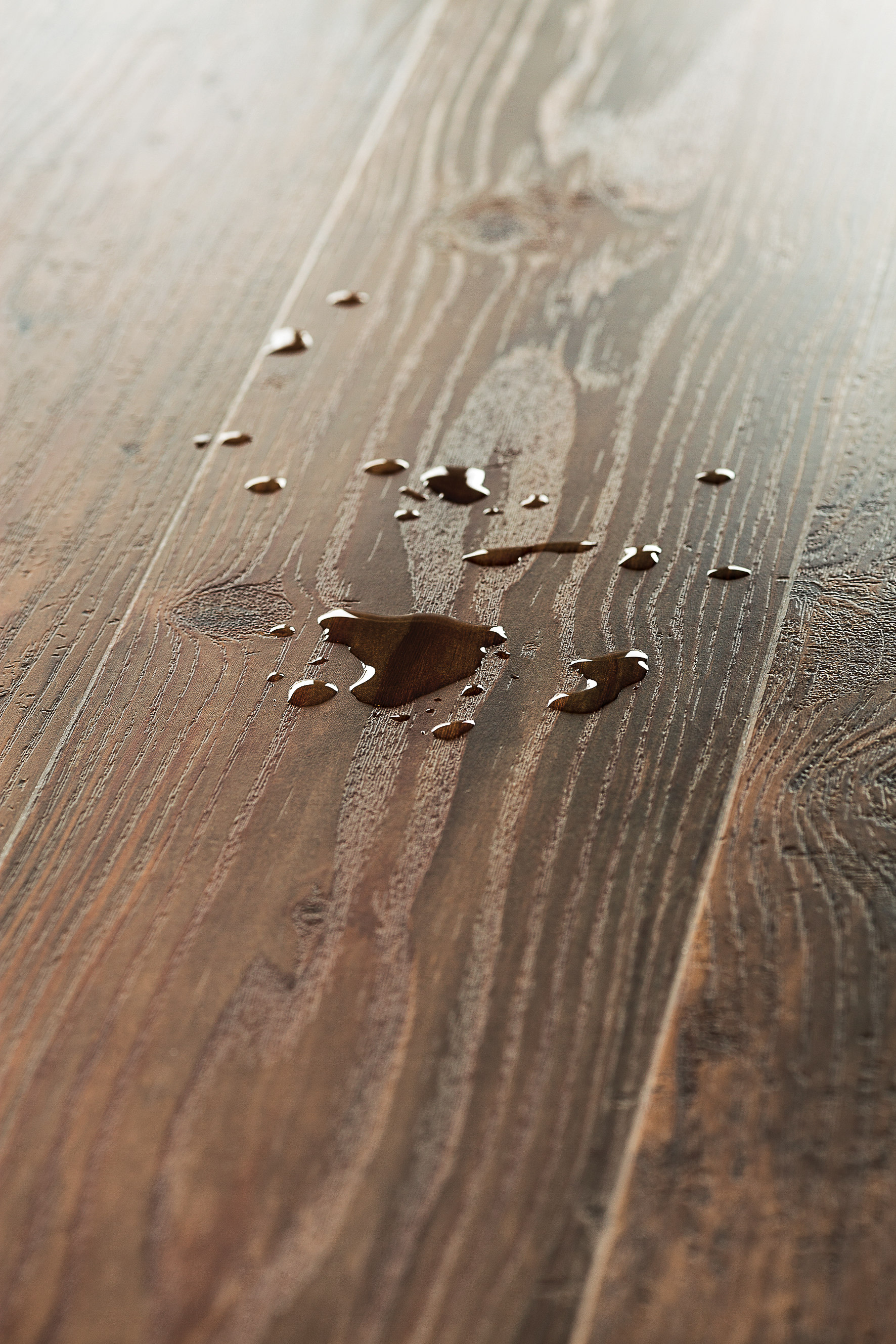 Hva med kork som tåler vann? (Gulv: SAGA Kork)