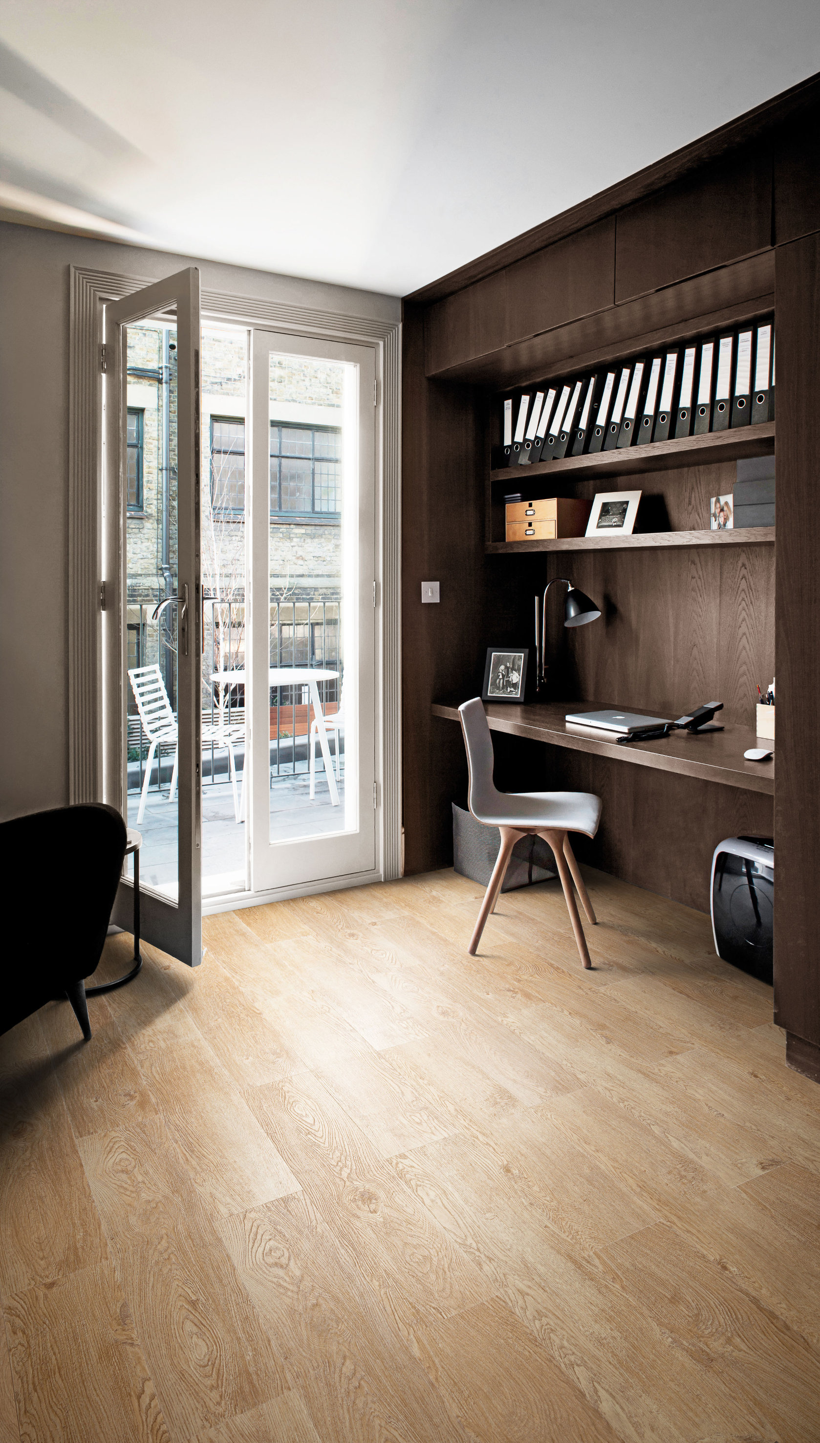 RENESSANSE: 70-tallsfavoritten kork er tilbake, til glede for både føtter og miljøet. (Foto: SAGA Kork)