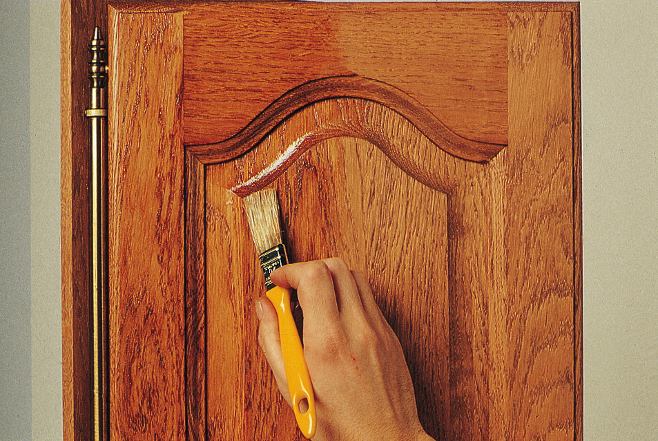 Lakkering av møbler