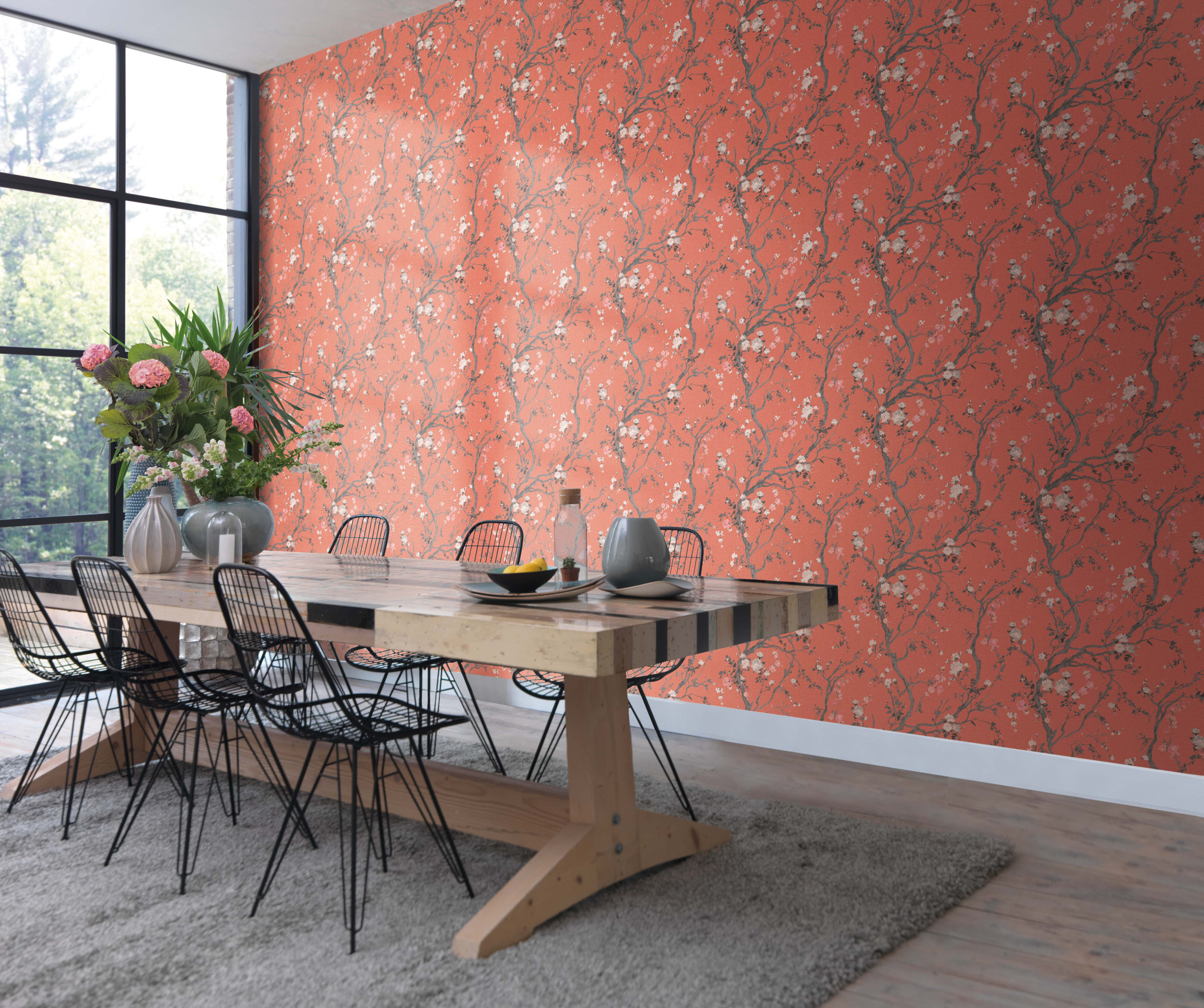 Rødt mønstret tapet