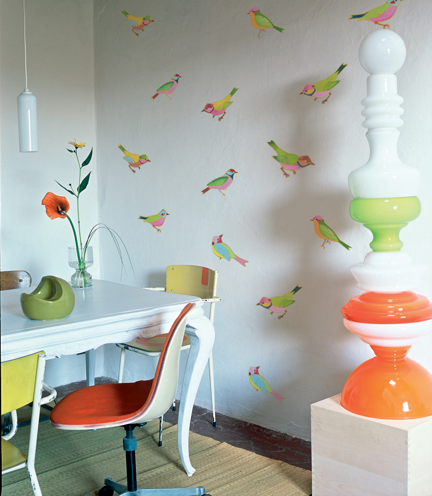 Kreativ partydekor med stickers