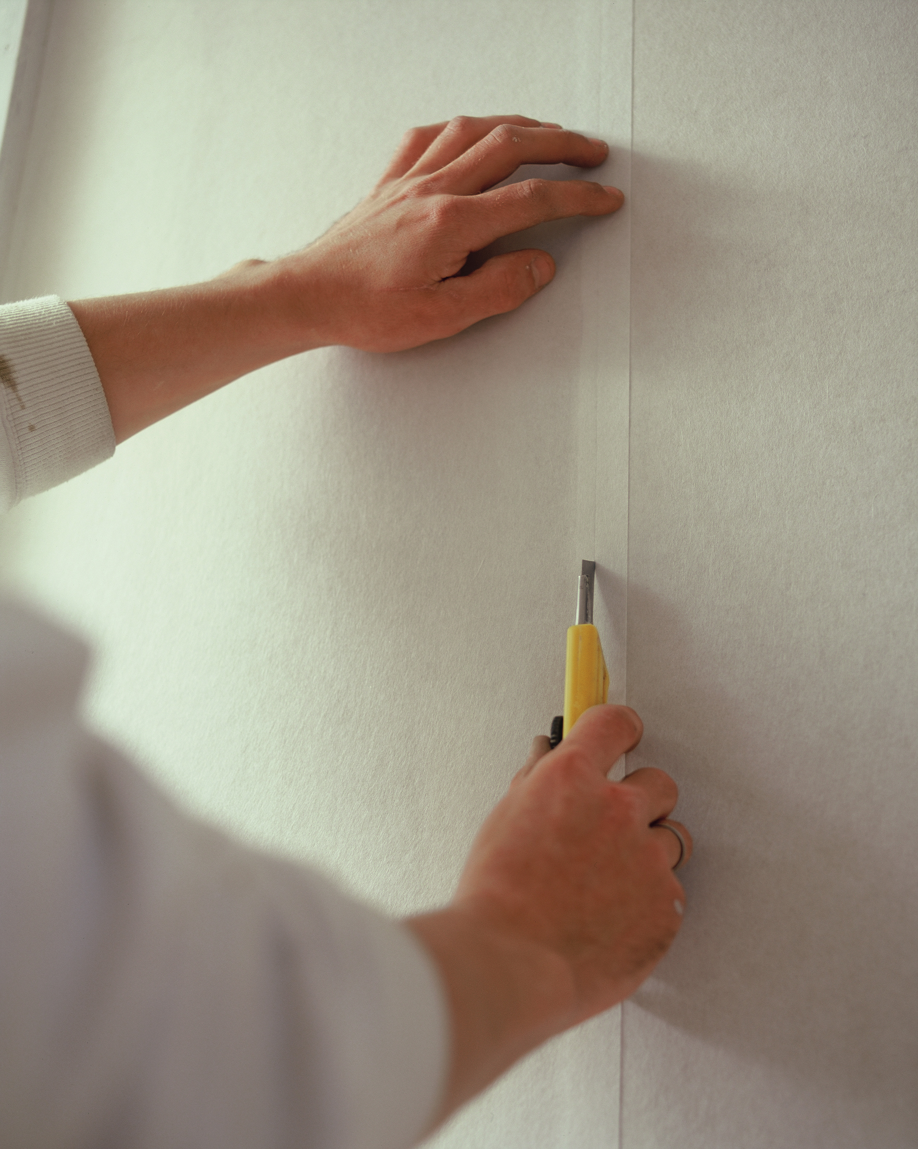 Slik tapetserer du med tynn armeringsstrie