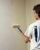 De fleste kan påføre maling på en vegg, men det er ikke alltid det blir like bra resultat. Vi viser hvordan.