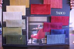 Tekstilene finnes i mange, ulike design og farger.