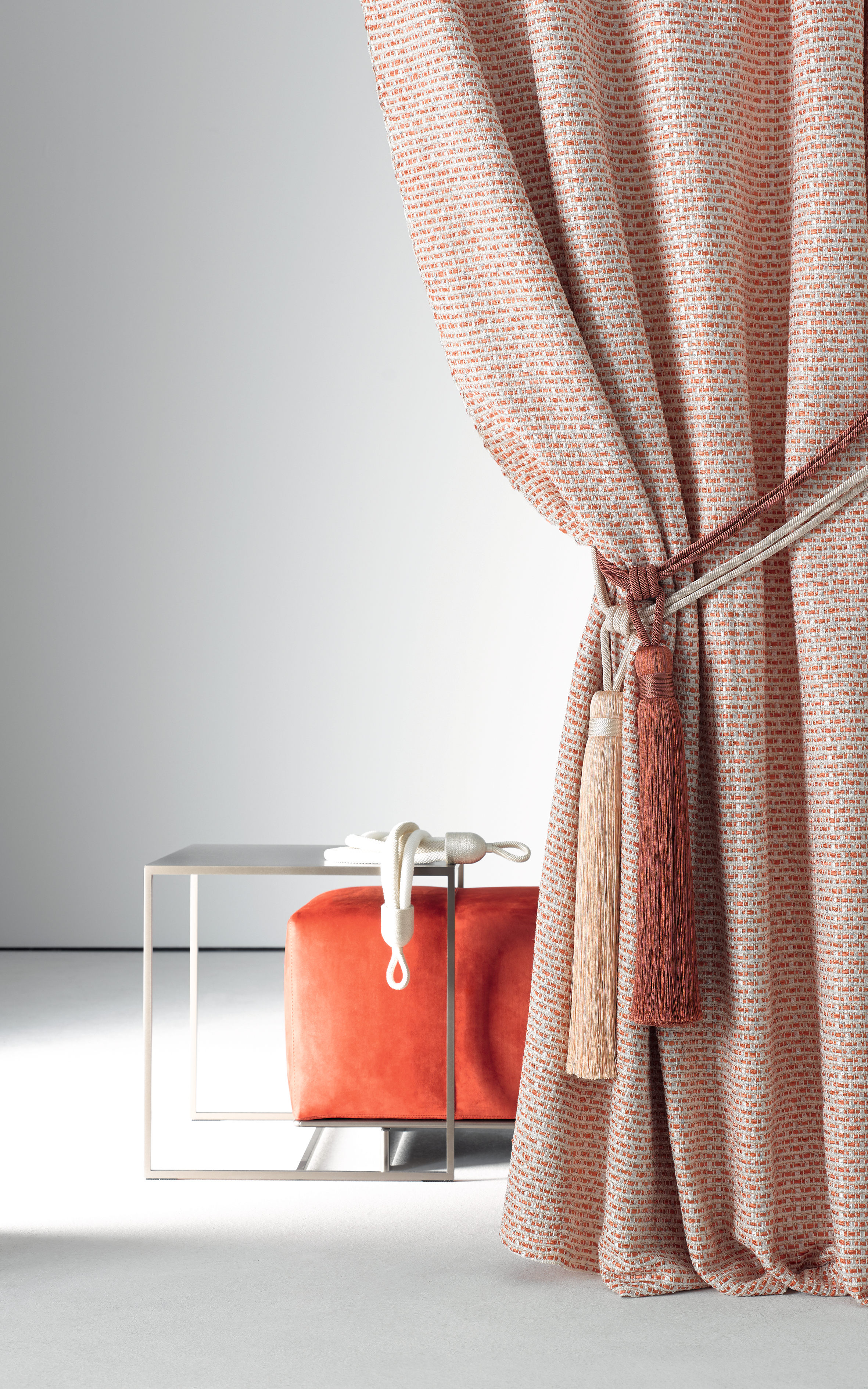 KLASSIKER: Korkgulv er et lunt naturmateriale og en klassiker som kan myke opp et stramt milj&oslash;. (Foto: SAGA Kork)