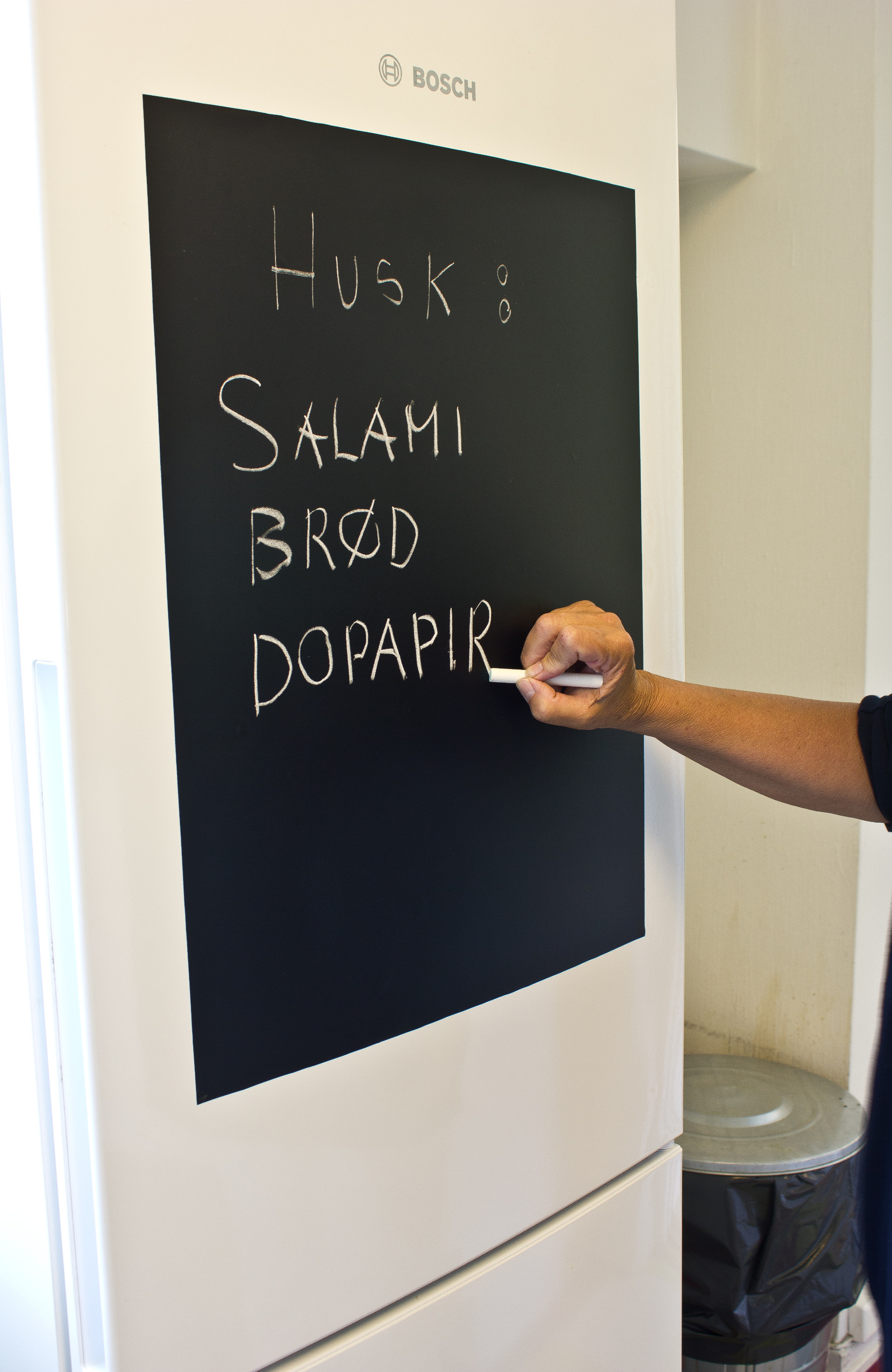 Hokus… pokus, etter noen minutter er tavlen klar til bruk!