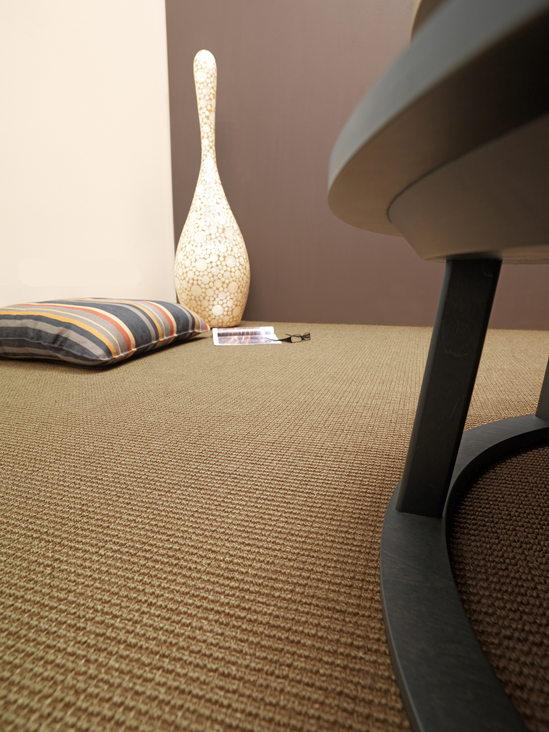 Rens sisalteppet tørt!