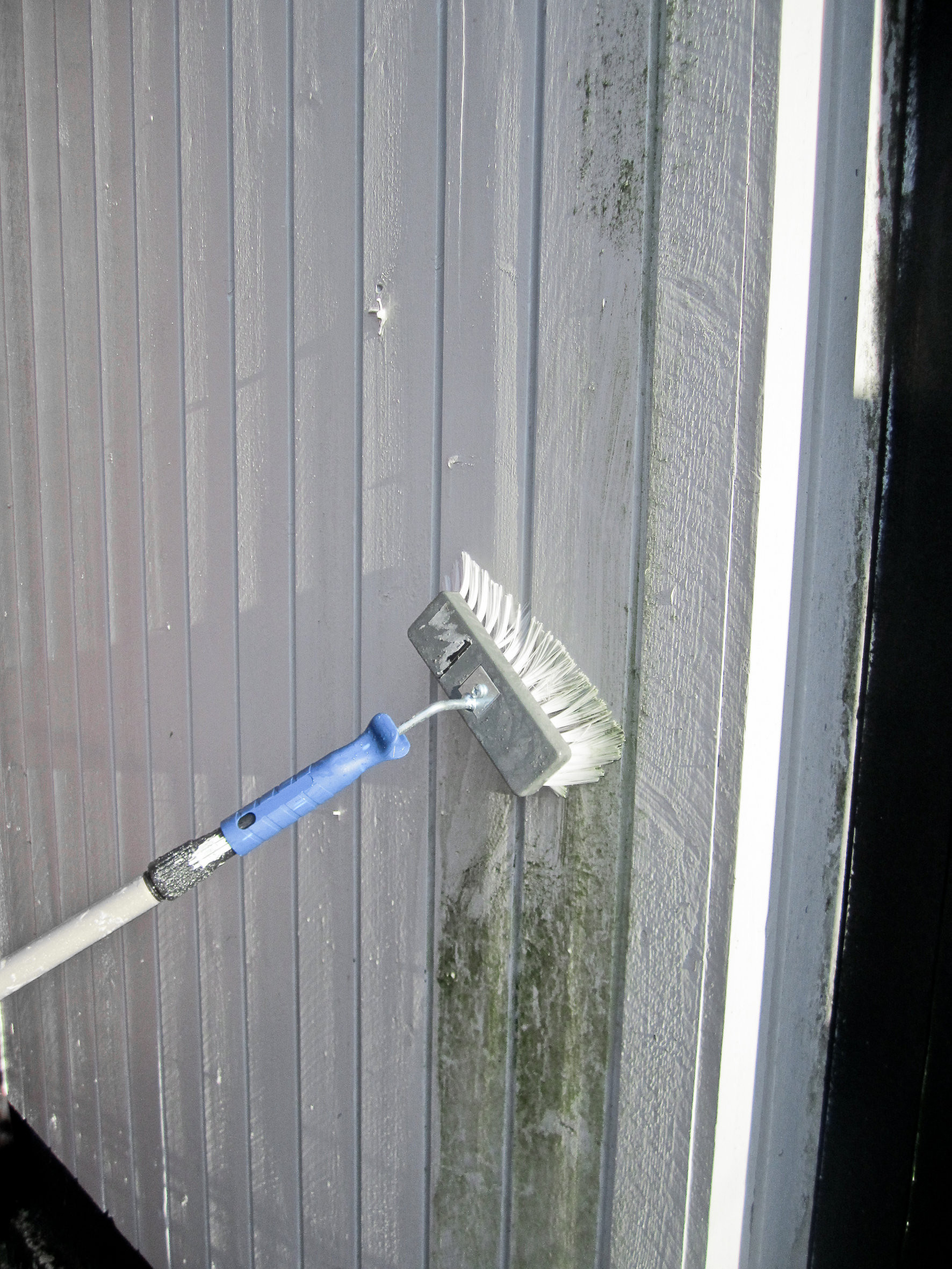 Skånsom vask med forlengerskaft