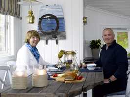Hanne og Jan Rommetveit – veldig fornøyde eiere av et forvandlet hyttekjøkken. 