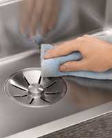 RENT: Det er viktig å ha en kjøkkenvask som er enkel å rengjøre. Gå derfor for materialer i god kvalitet. 