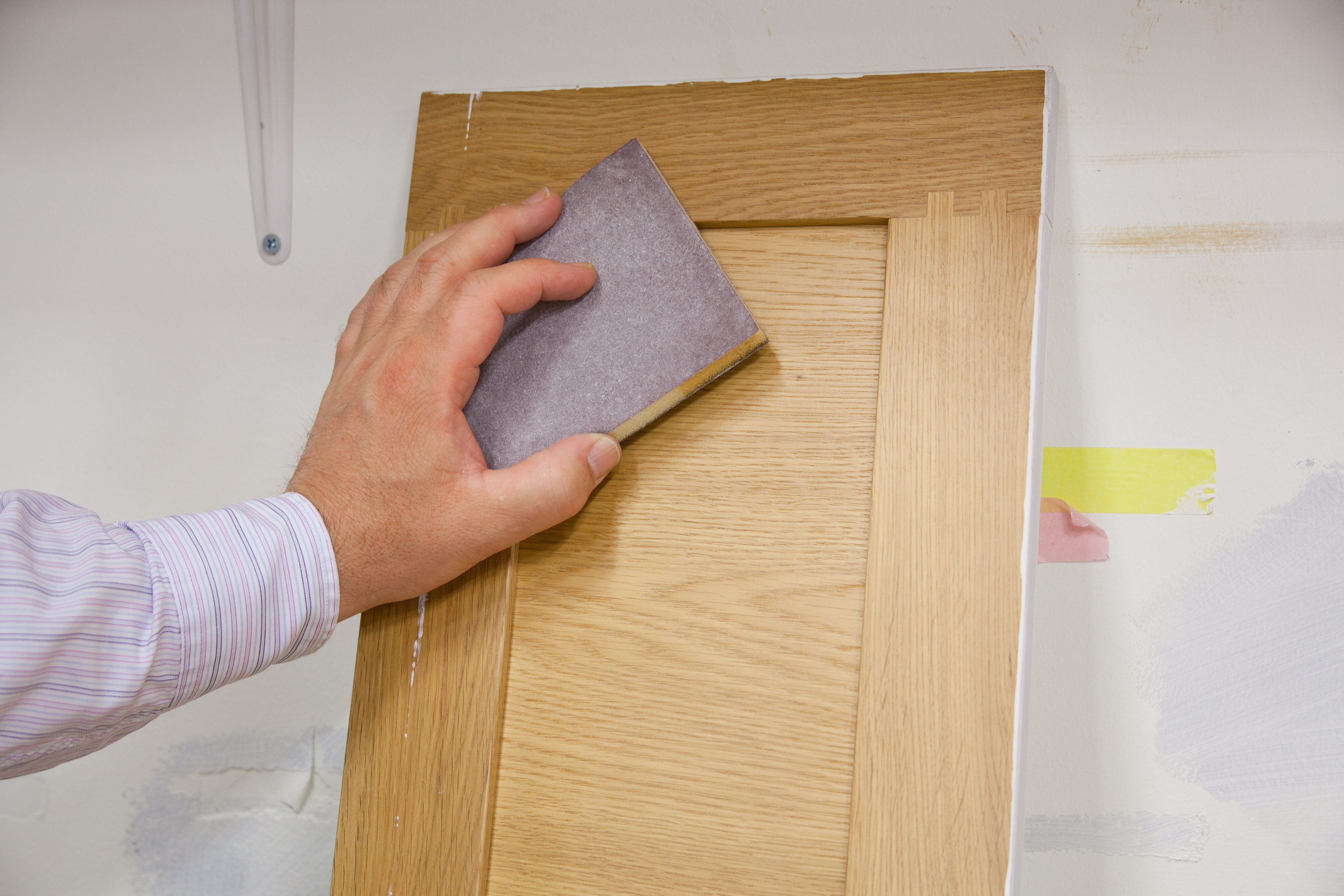 Med en slipesvamp i skuffen er du alltid beredt.