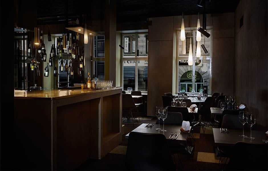 TEPPEGULV: Restaurant Snapphane i Malmö har valgt teppefliser fra Interface. 