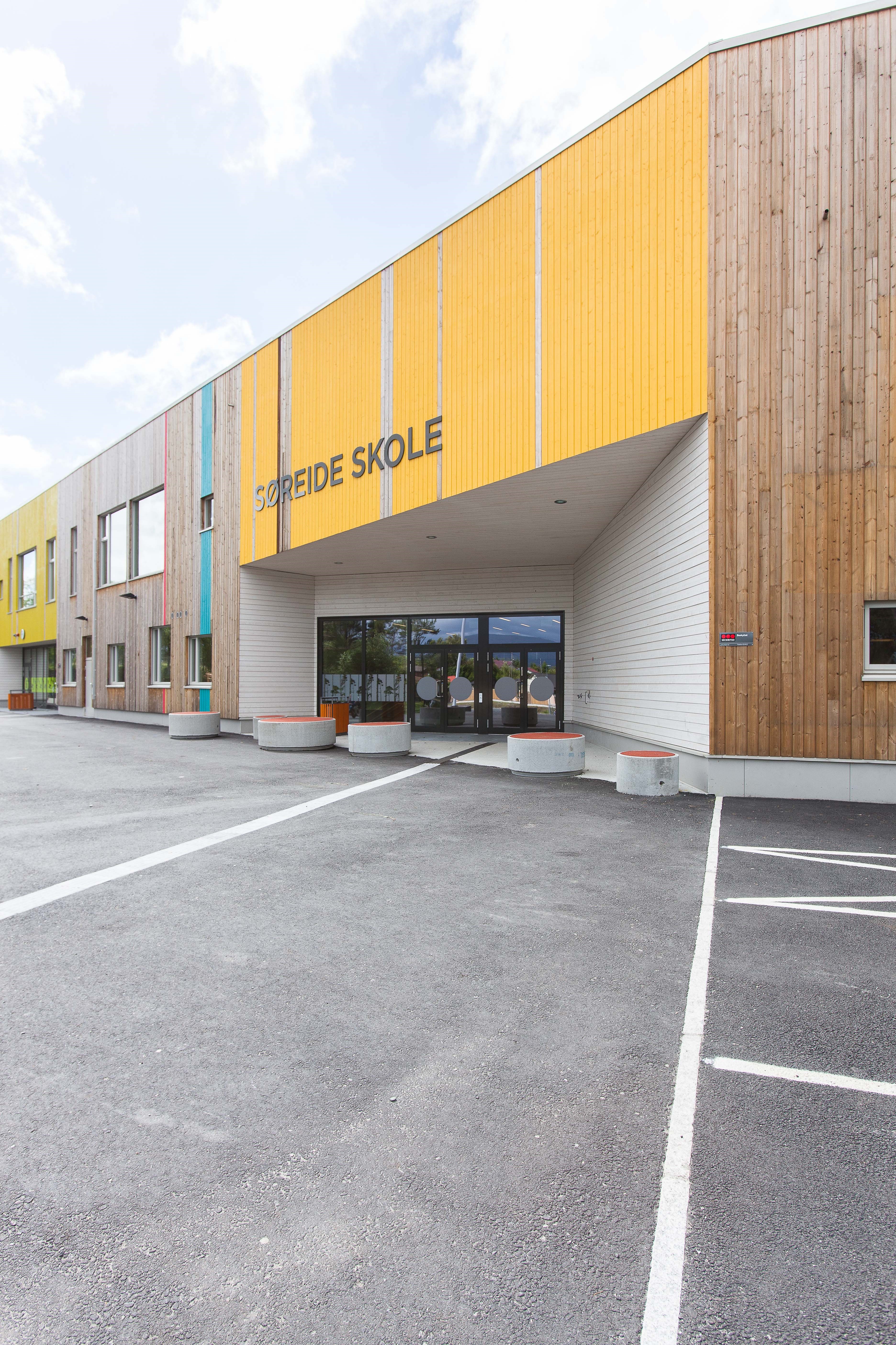 Skolen er bygget i passivhus-standard.