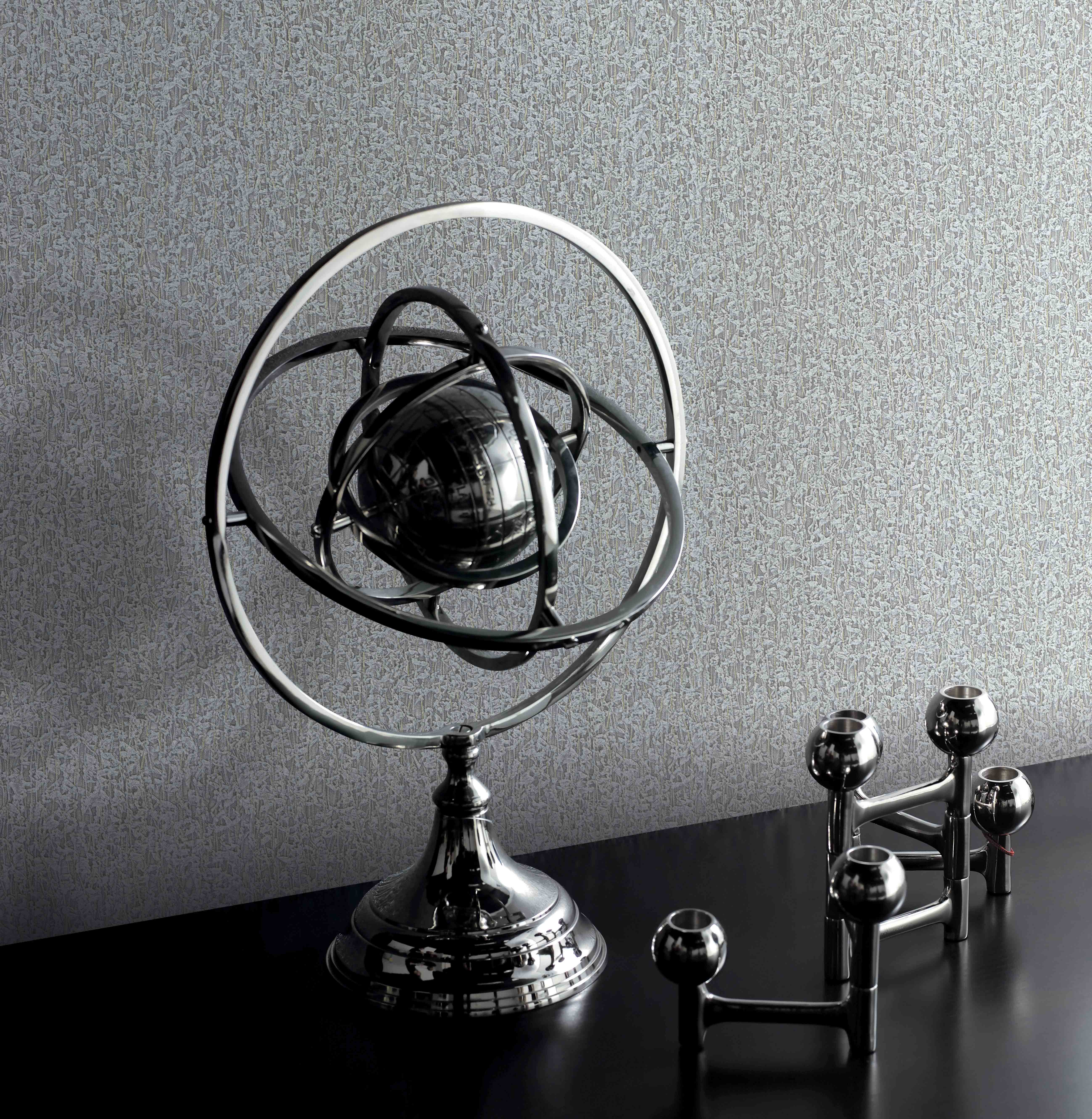 Grått og sort interiør