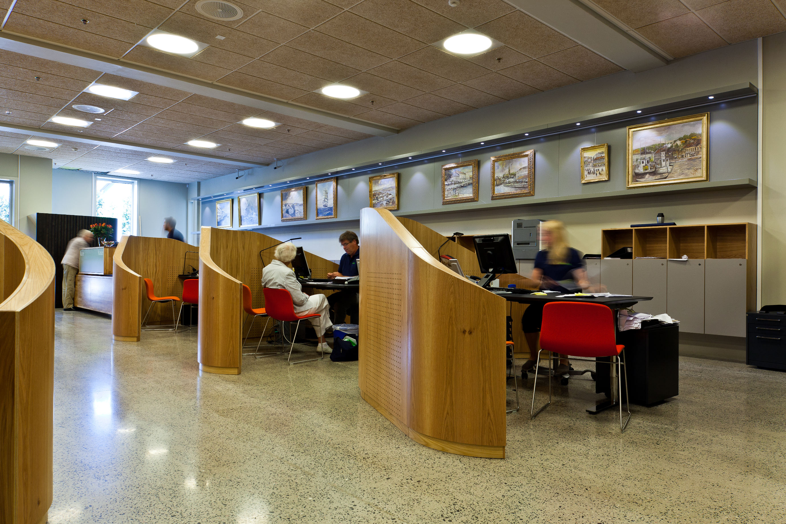 Nylig oppussede banklokaler.