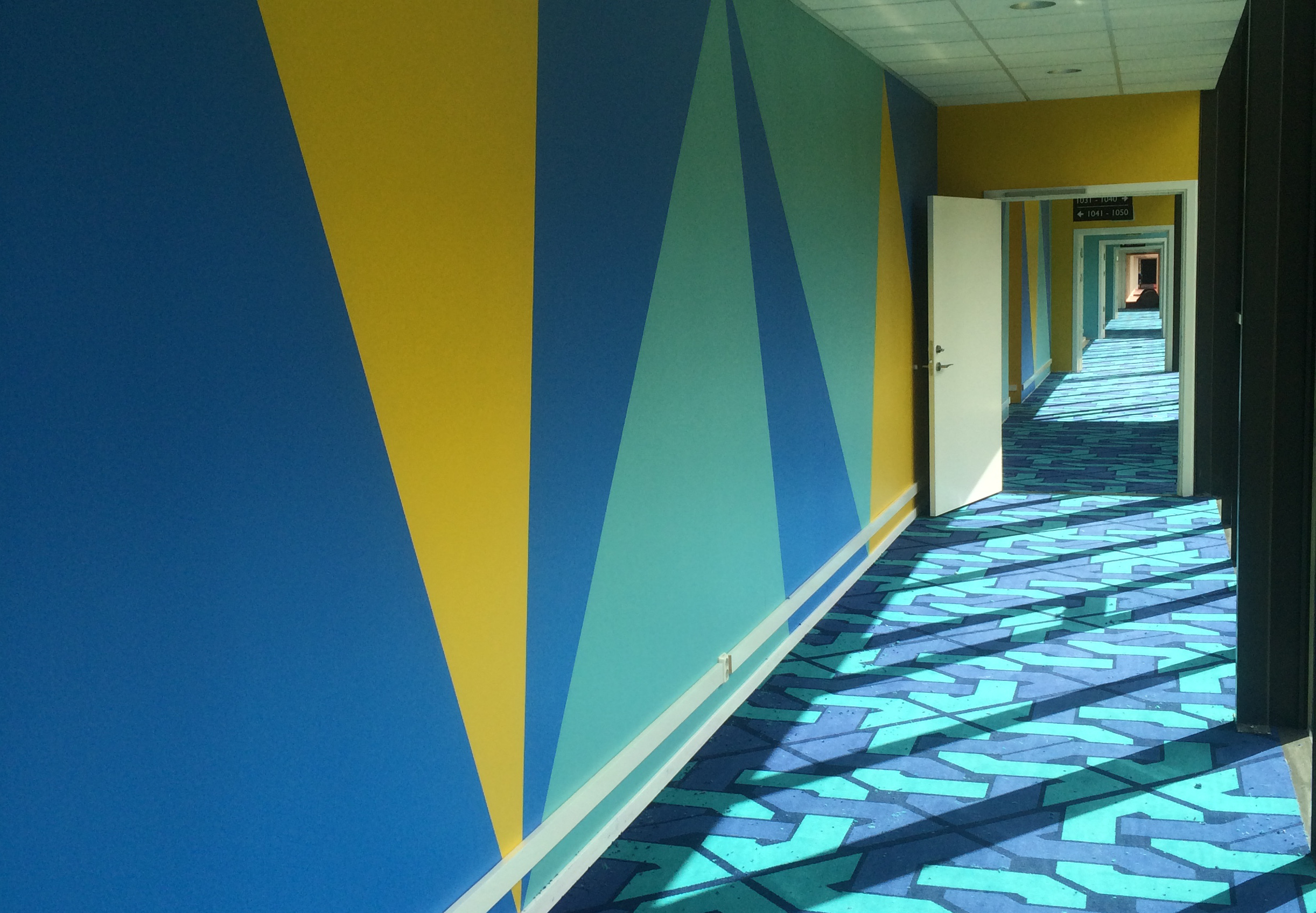 Farger, sommerlig, hotellinteriør