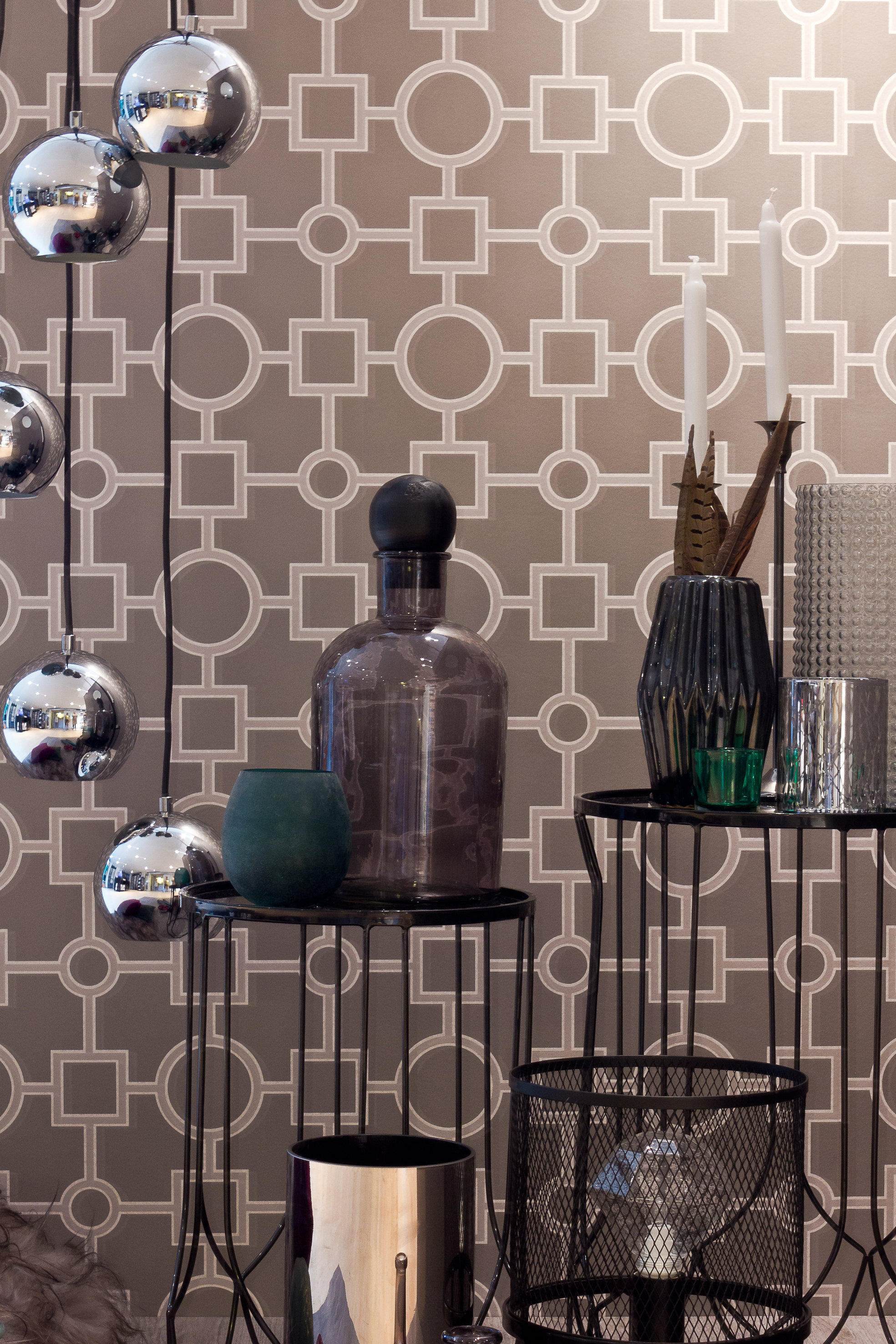 Elegant & Sofistikert – her ved tapet fra kolleksjonen Symetrie. 