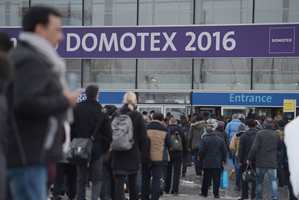 «Domotex» er messen som samler hele verdens gulvbransje. Hvert år åpner dørene i messebyen Hannover i Tyskland. 
