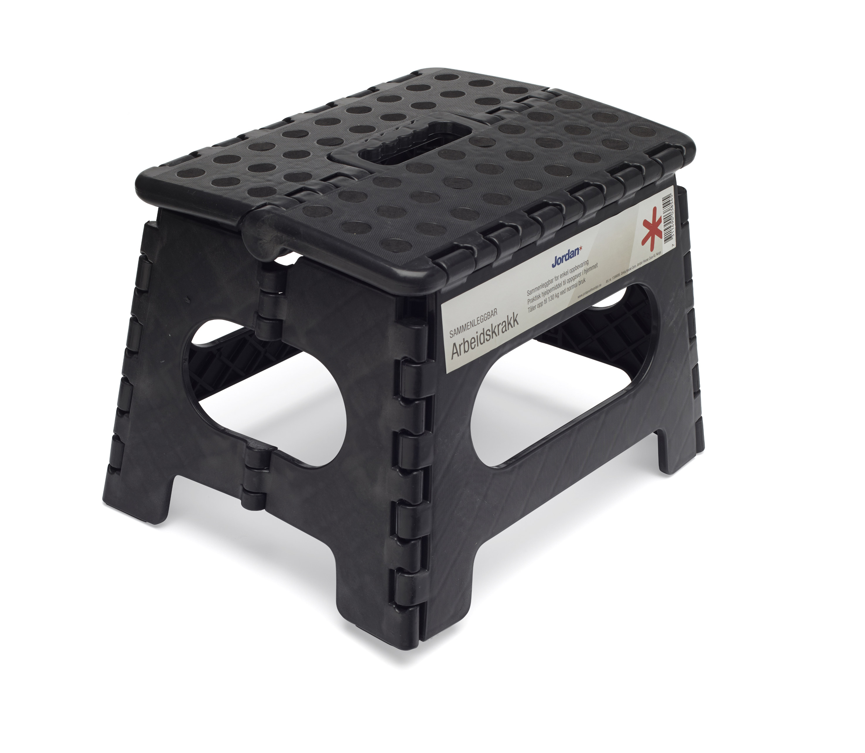 En liten arbeidskrakk gir noen ekstra centimeter på høyden.