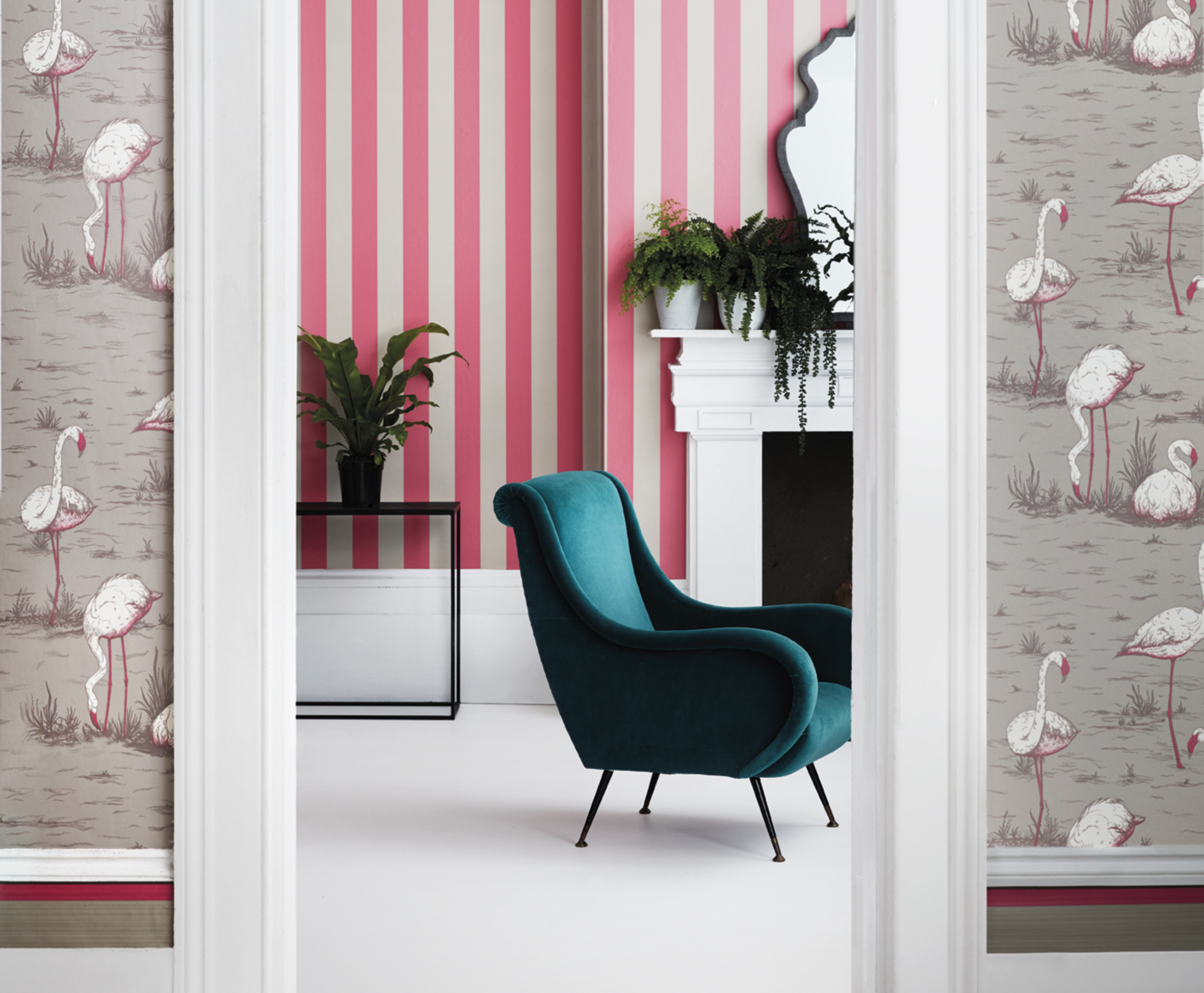 Stripete vegger i vilden sky