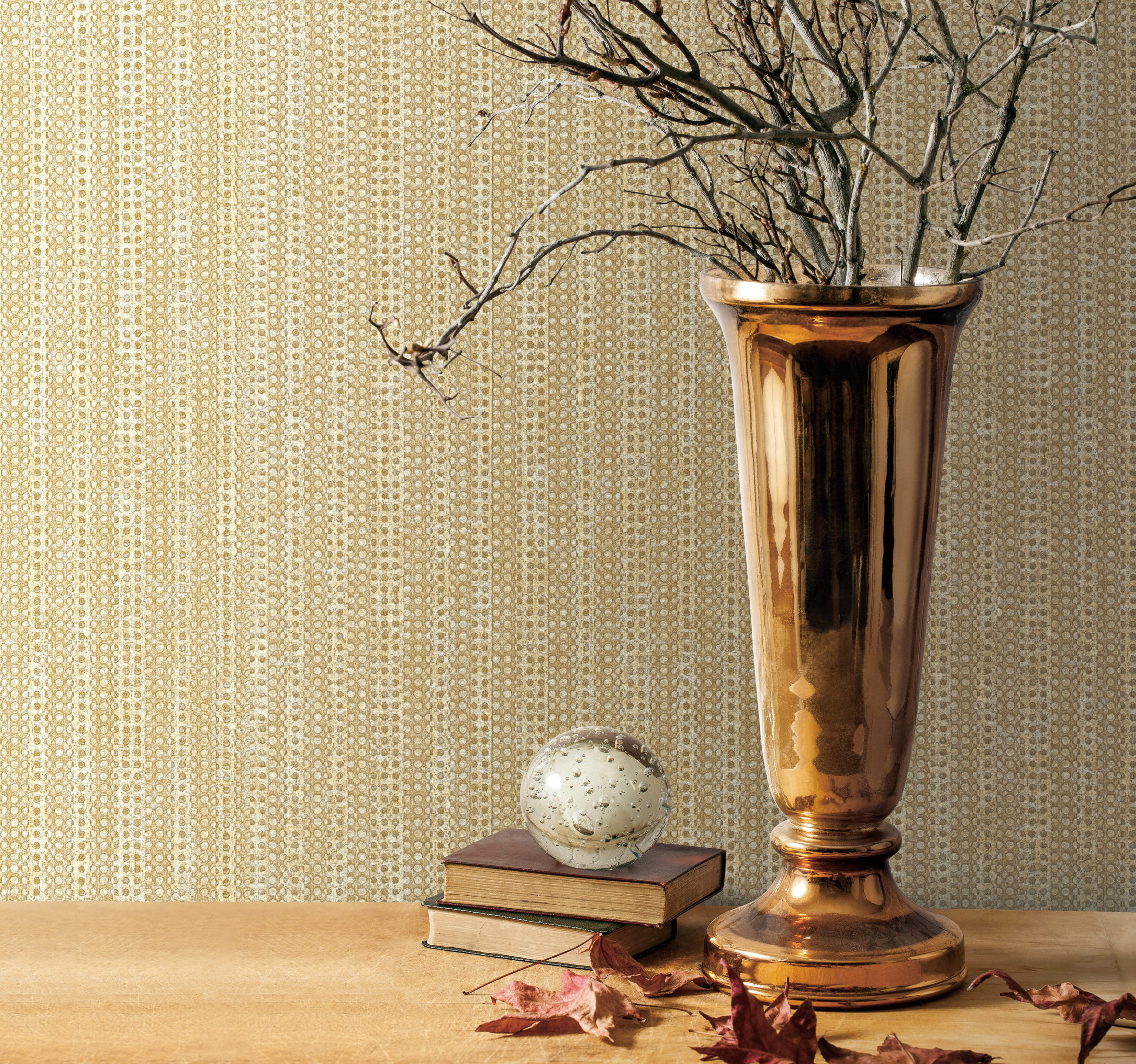 Slitesterkt tapet i gangen