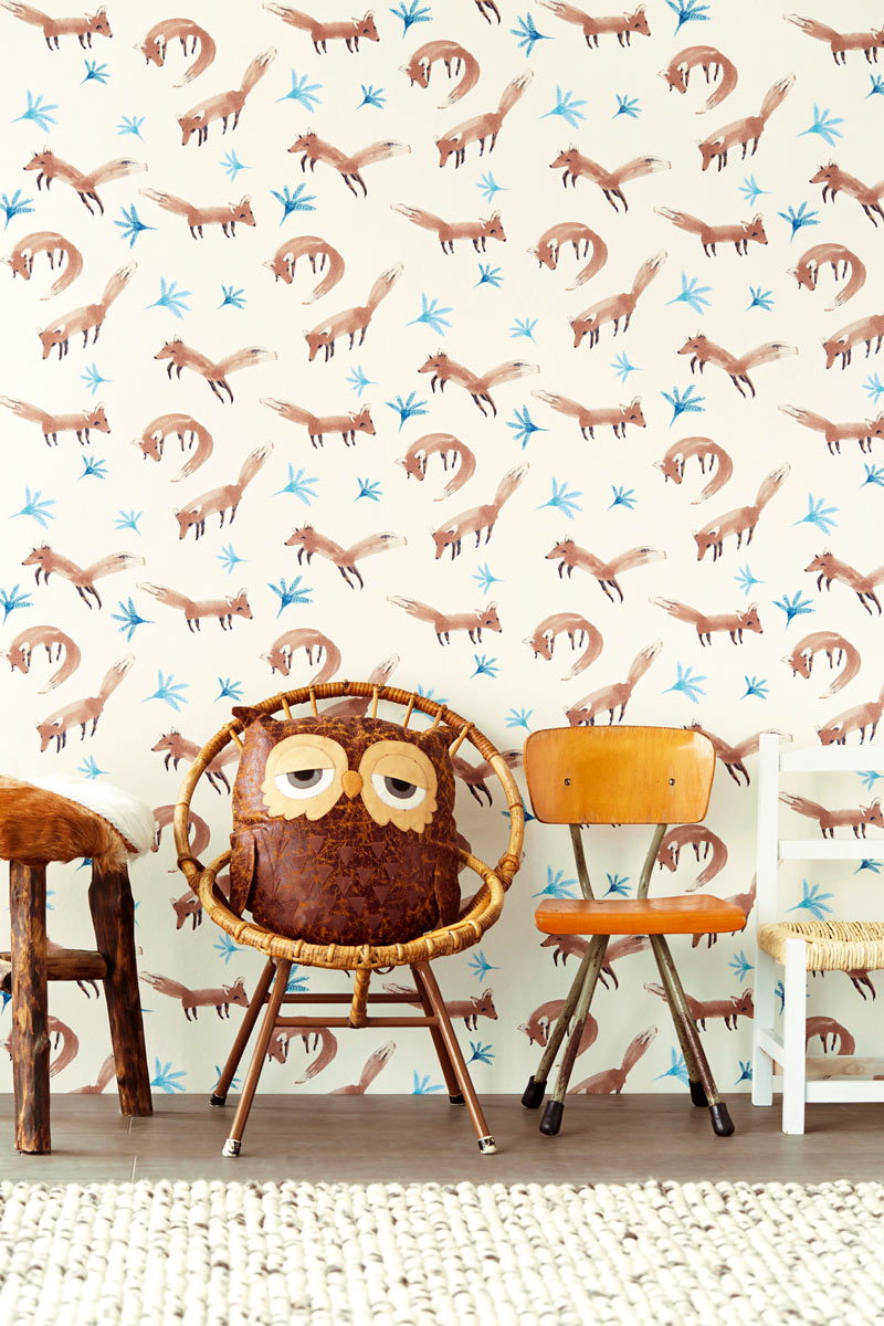 Hvorfor ikke innta frokosten  i selskap med muntre rever? Kolleksjonen Tout Petit er fra Eijffinger og føres av Storeys.