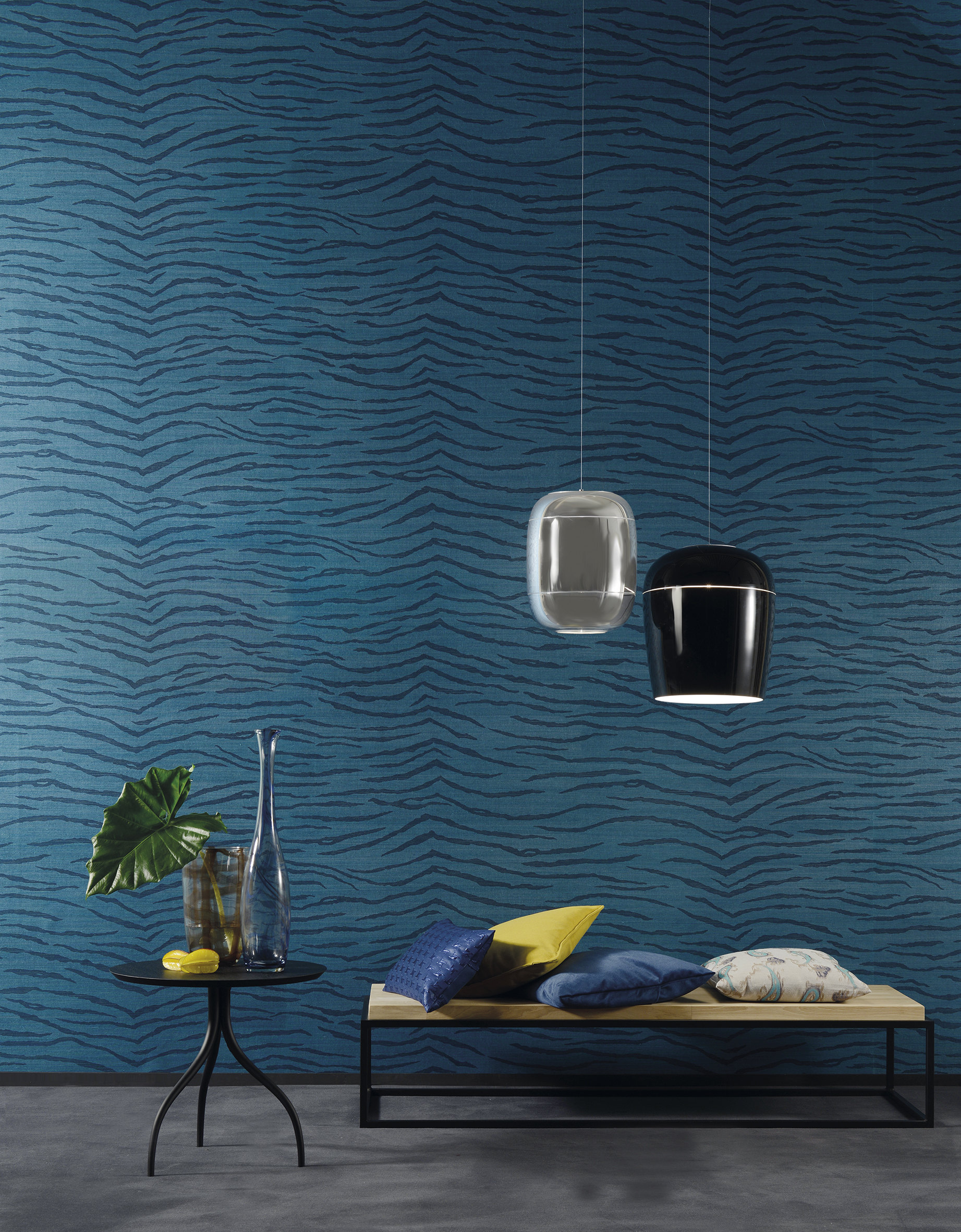 Eksklusiv safarilook fra Omexco. Tapetet er sisalfiber med trykket mønster. Kolleksjonen Jungle leveres av INTAG.