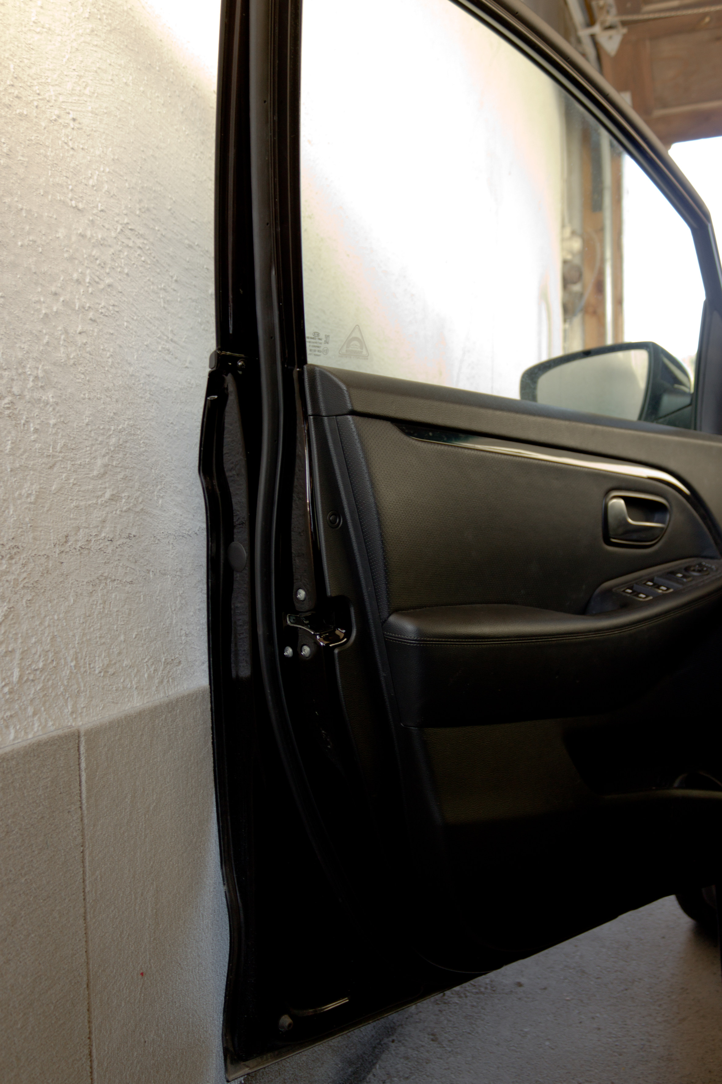 TEPPEFLISER PÅ VEGGEN