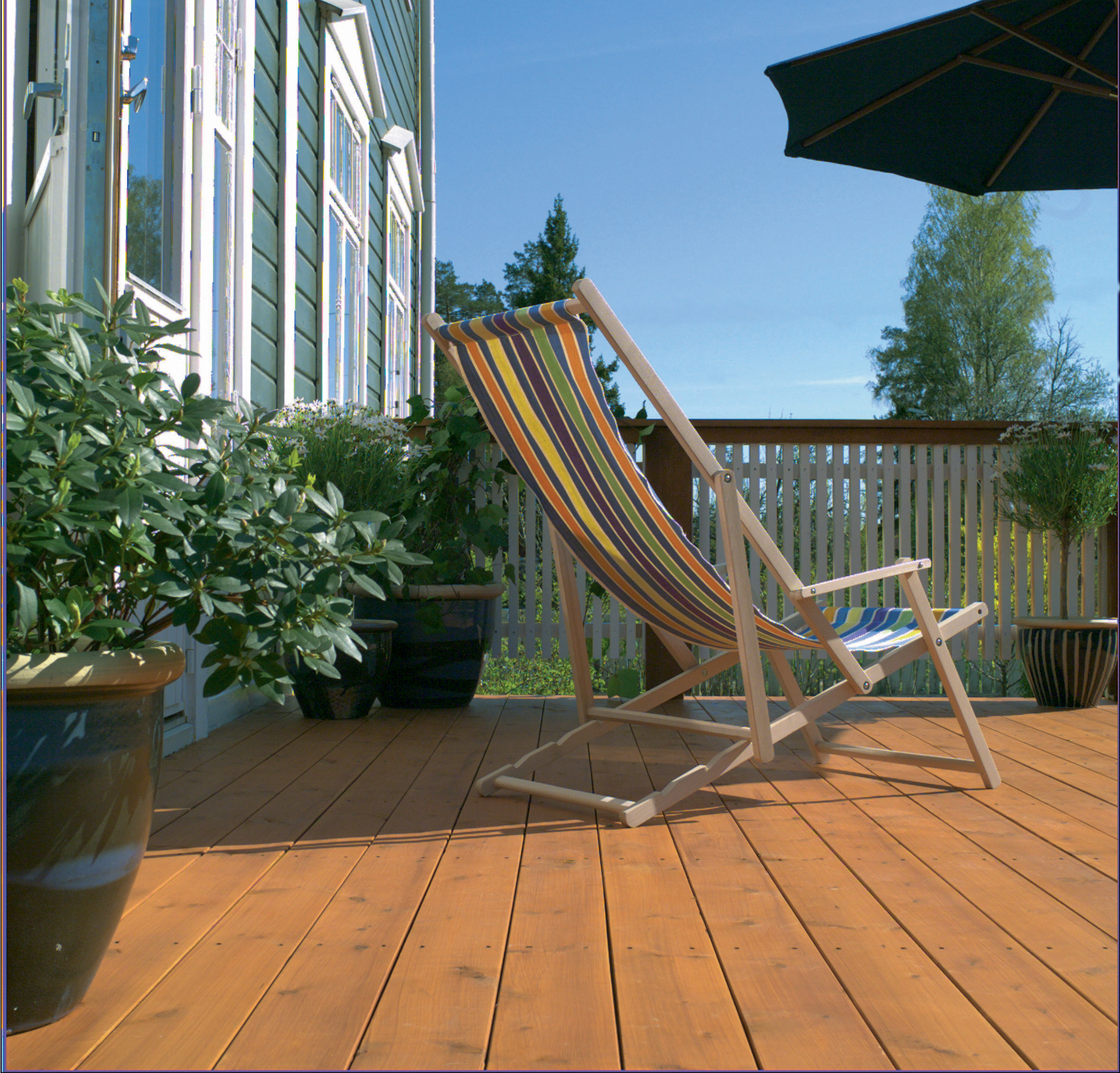 Kan terrassegulvet males?