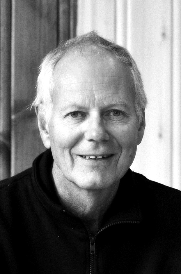 – Solens UV-stråler bryter raskt ned grunning, sier Per Lund Nielsen.