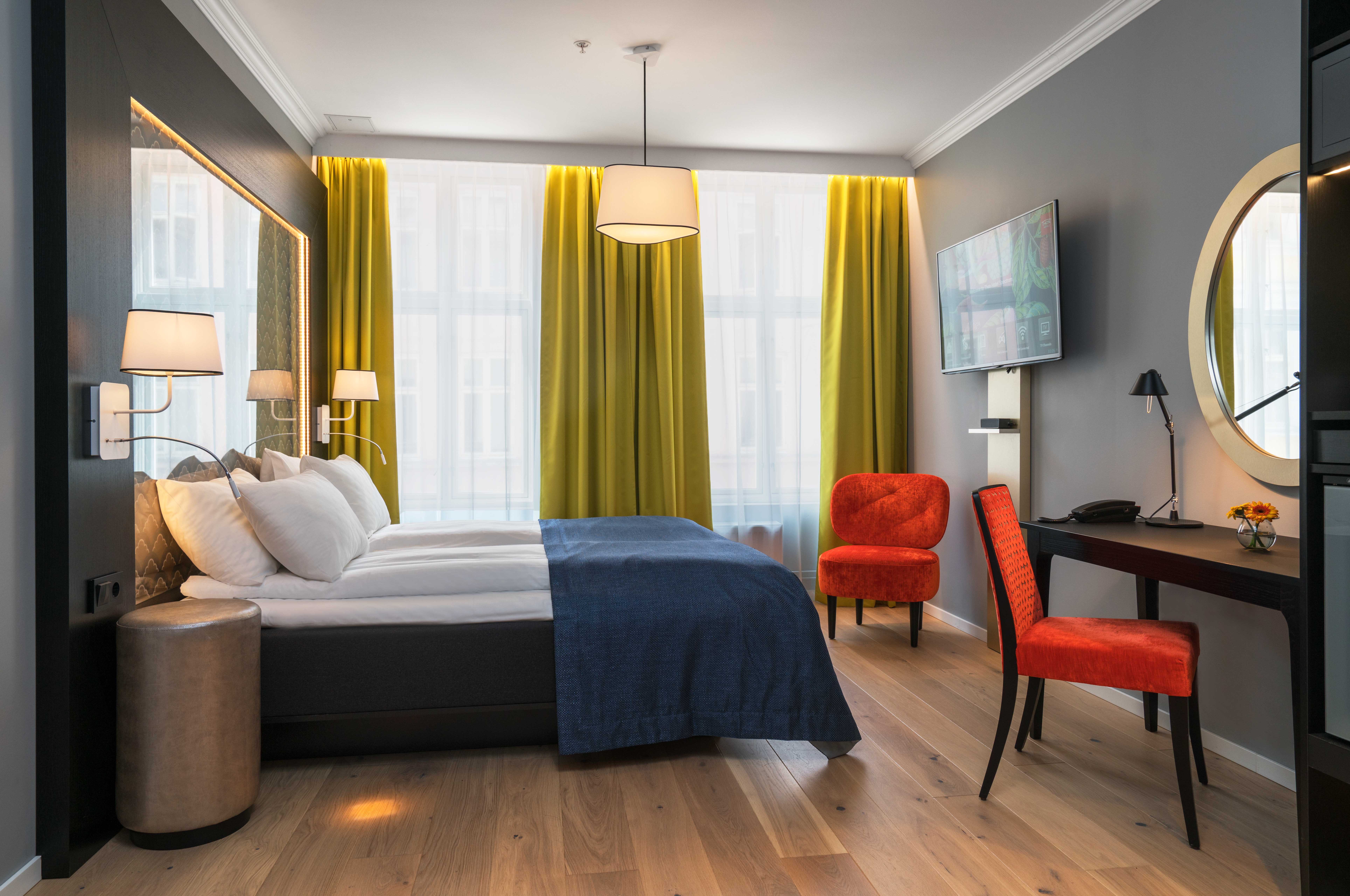 Thon Hotel Spectrum – Lekent fargespill