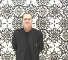 Designsjef Bjørn Nilsson i Boråstapeter tror sort-hvitt-trenden med alle gråtoner kommer til å vedvare som en basetrend.