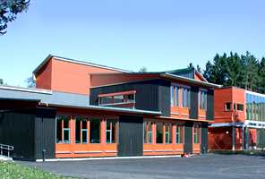Komplett skole: Et eksempel på at modulbygg kan produseres helt individuelt. Her fra Askimbyen skole.