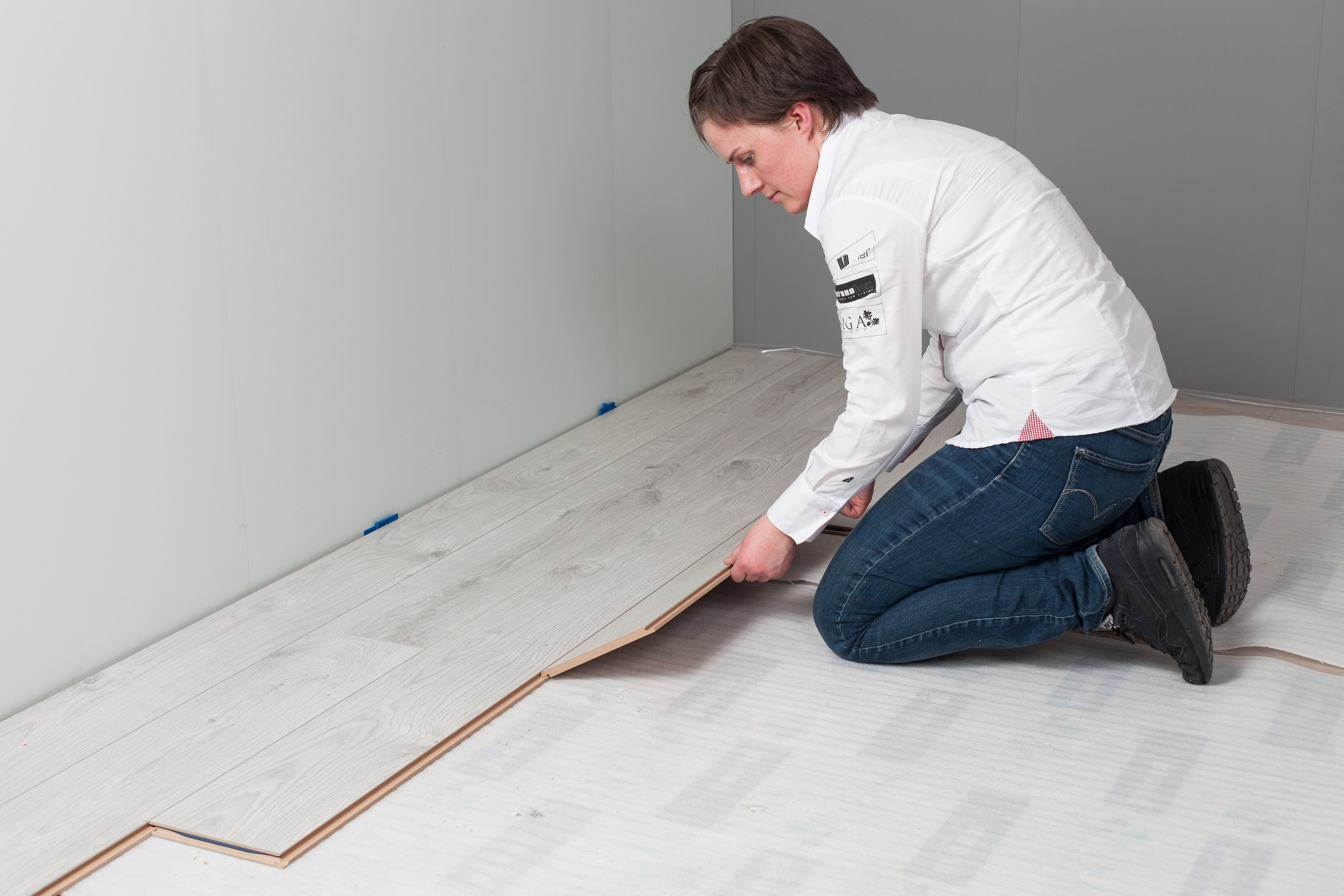 – Sommeren er en fin periode for å bytte gulv, sier Audar Dørum hos RBI Interiør.