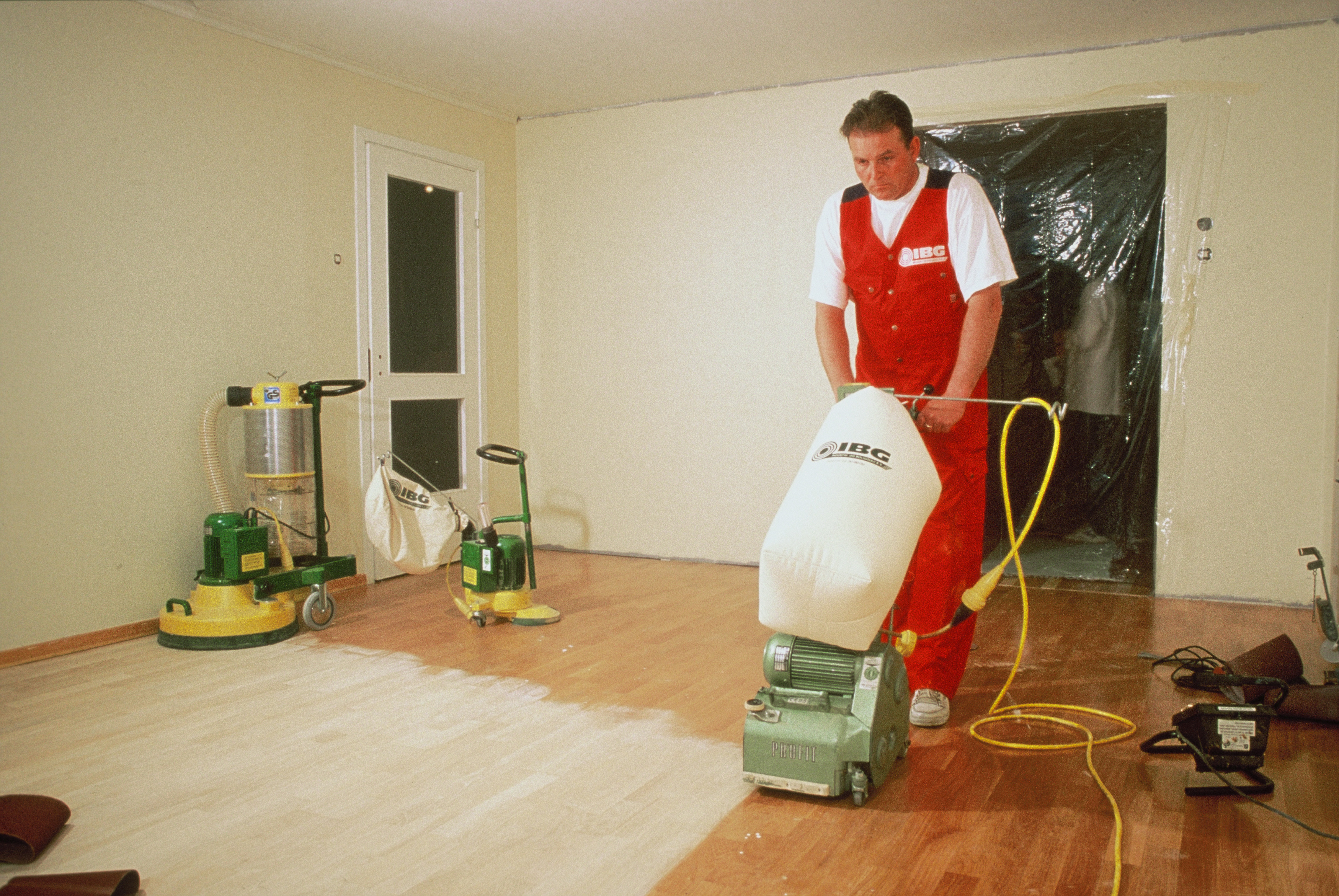 Slipe selv kontra å bruke fagfolk