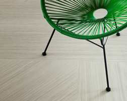 LINOLEUM: Bærekrafting, lekkert og praktisk. Her er Marmoleum Striato fra Forbo Flooring.