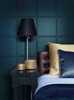 På soverommet vil blå farger gi bedre søvn, mørk blått er søvndyssende.
Tapet Cosmopolitan fra Borge. 