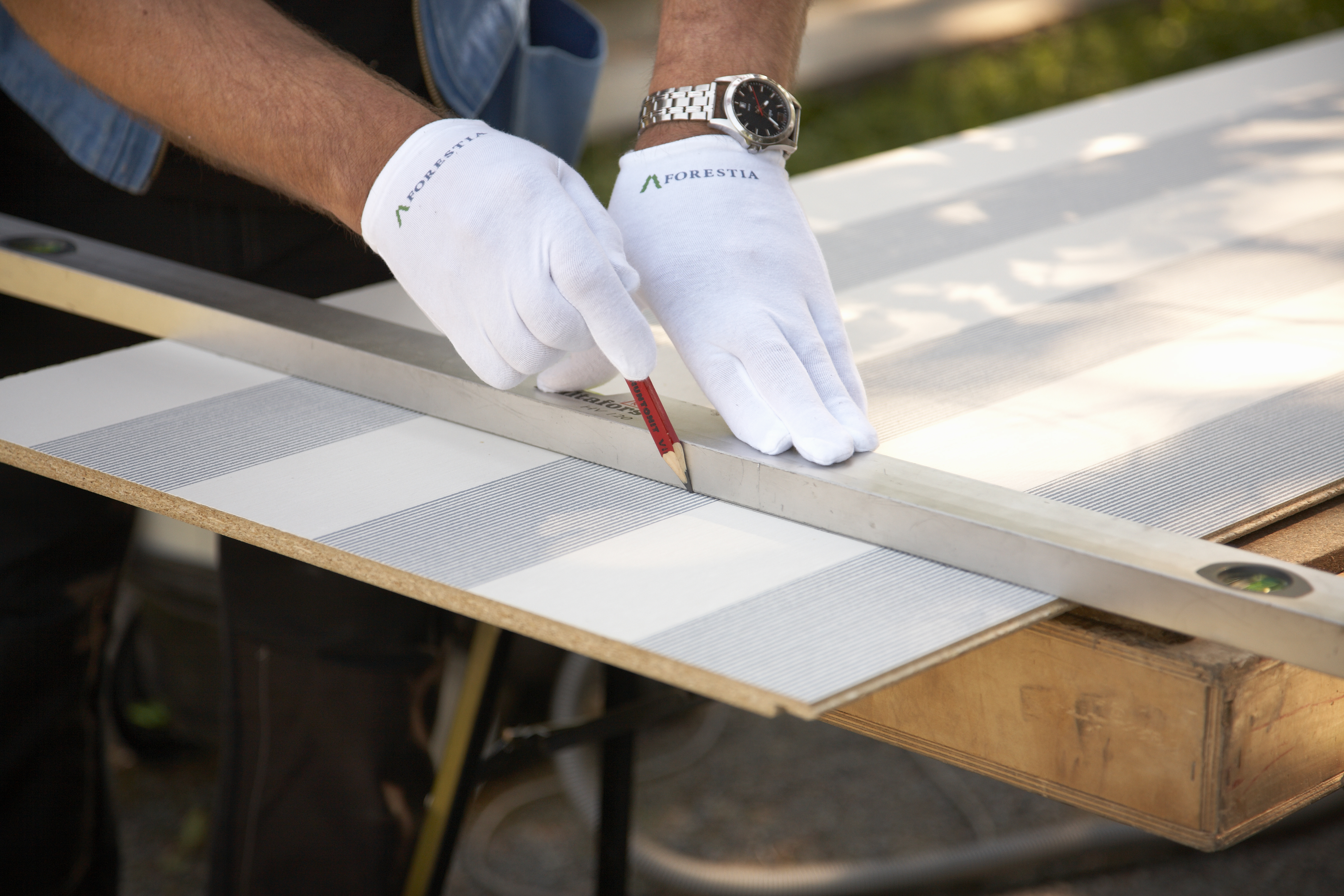 3. Mål veggens høyde