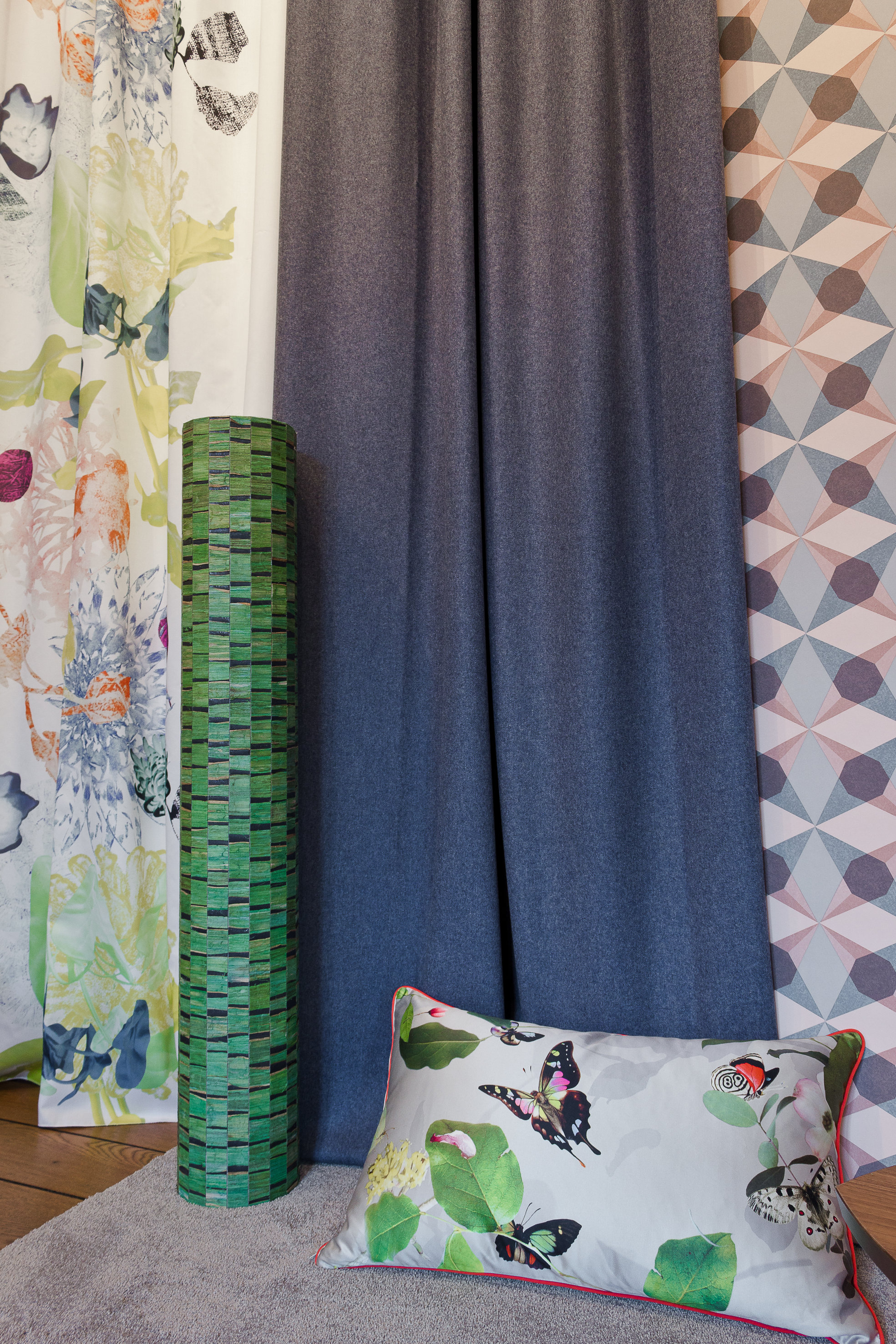 I et mer urbant miljø vill lette tekstiler, naturmaterialer, geometriske mønstre og nøytrale gråtoner får større plass.